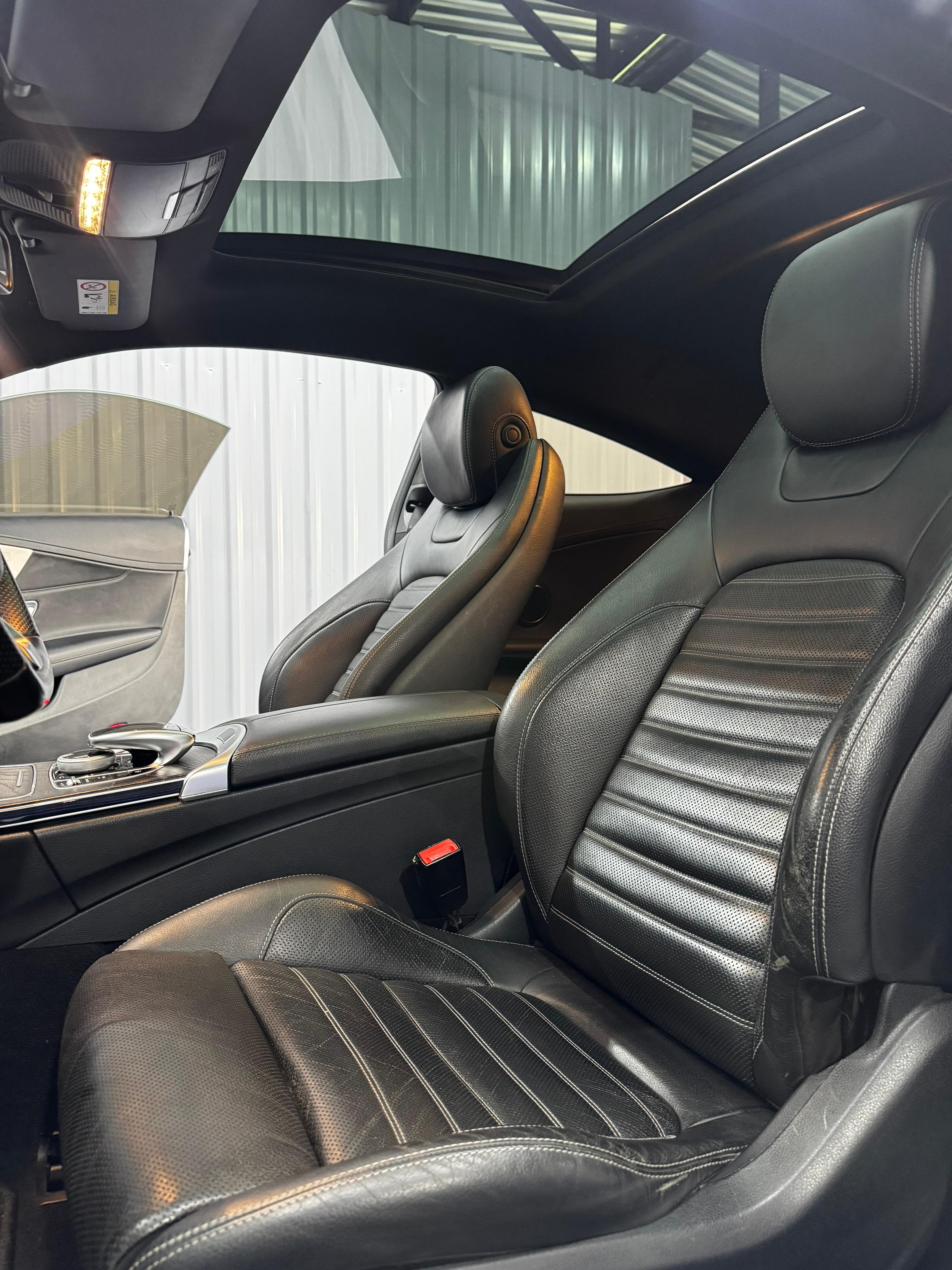 Mercedes-Benz Classe C C 250 C 250 Sport Coupe 2.0 16V 211cv Aut. - foto 12