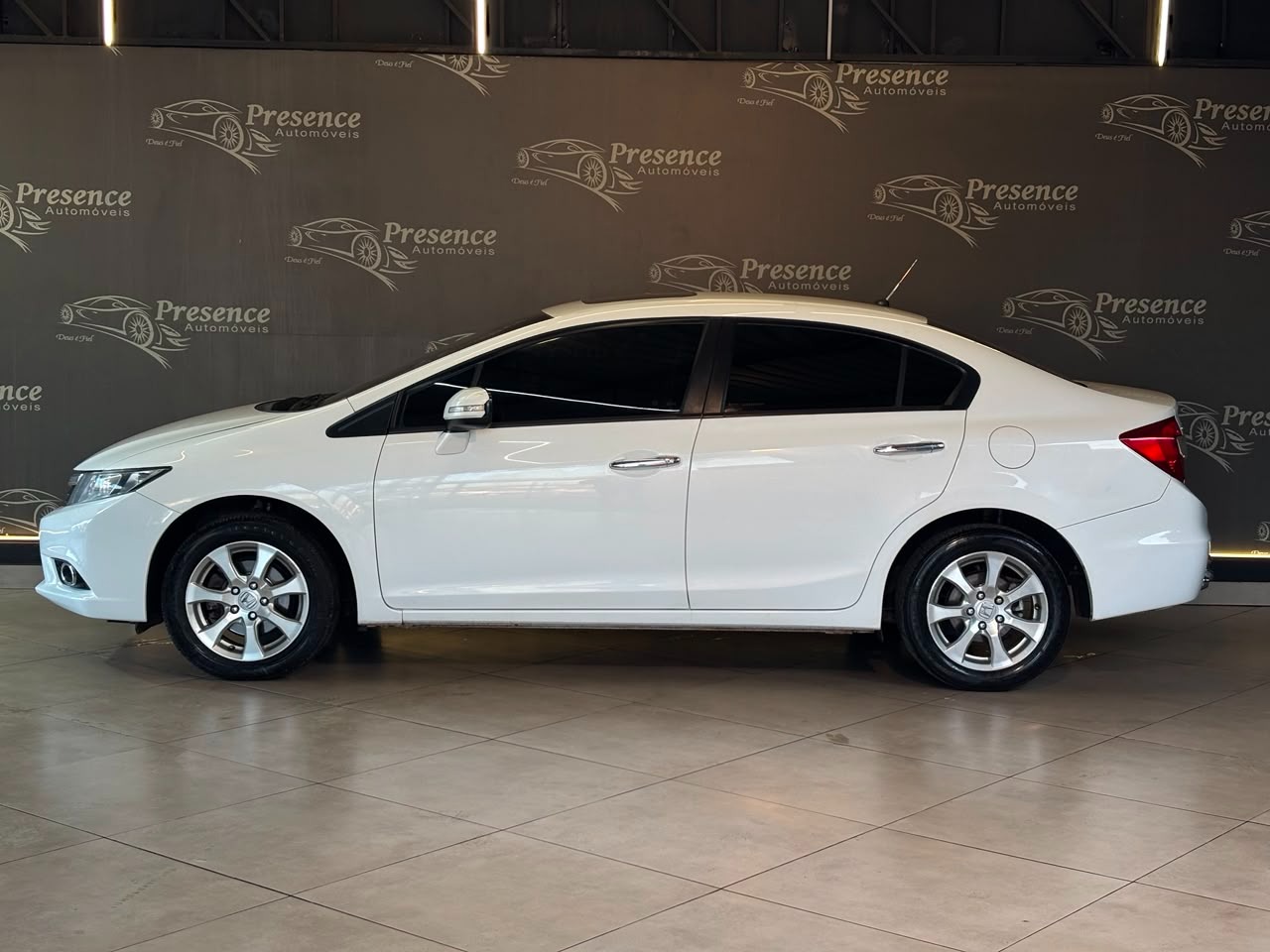 Honda Civic Sedan Exs 1.8 1.8 Flex 16V Aut. 4P - foto 4