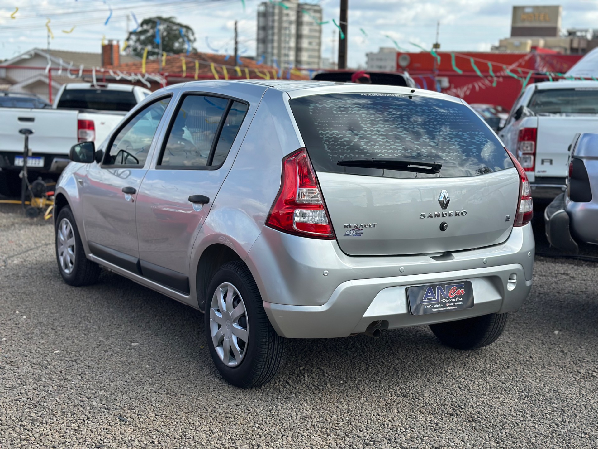 Renault Sandero Expression Hi Flex 1.6 8V 5P - foto 4
