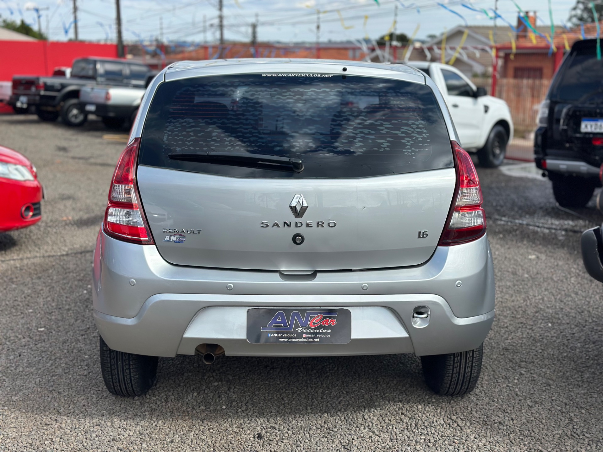 Renault Sandero Expression Hi Flex 1.6 8V 5P - foto 5