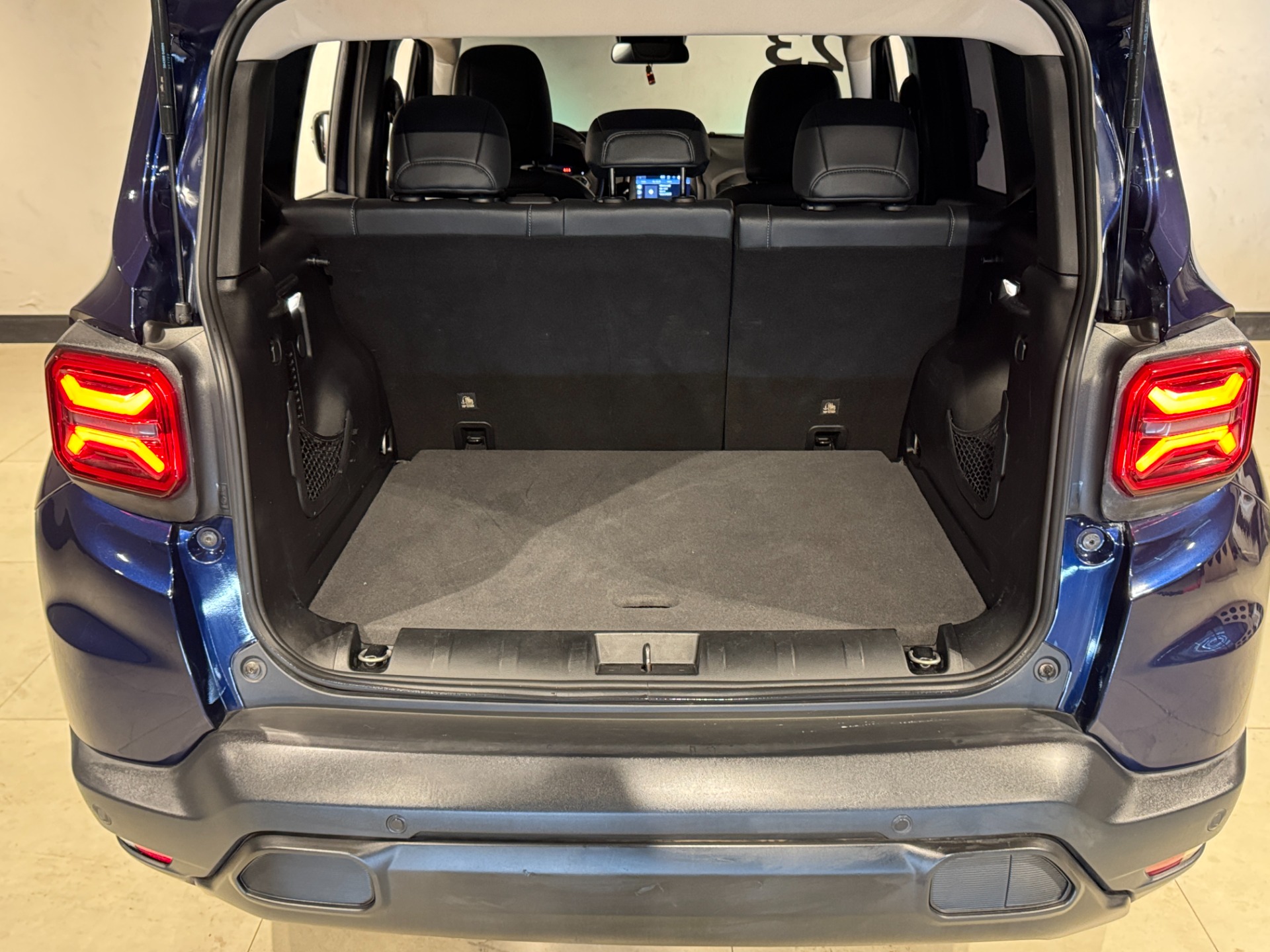Jeep Renegade Long. T270 1.3 Tb 4X2 Flex Aut. - foto 8