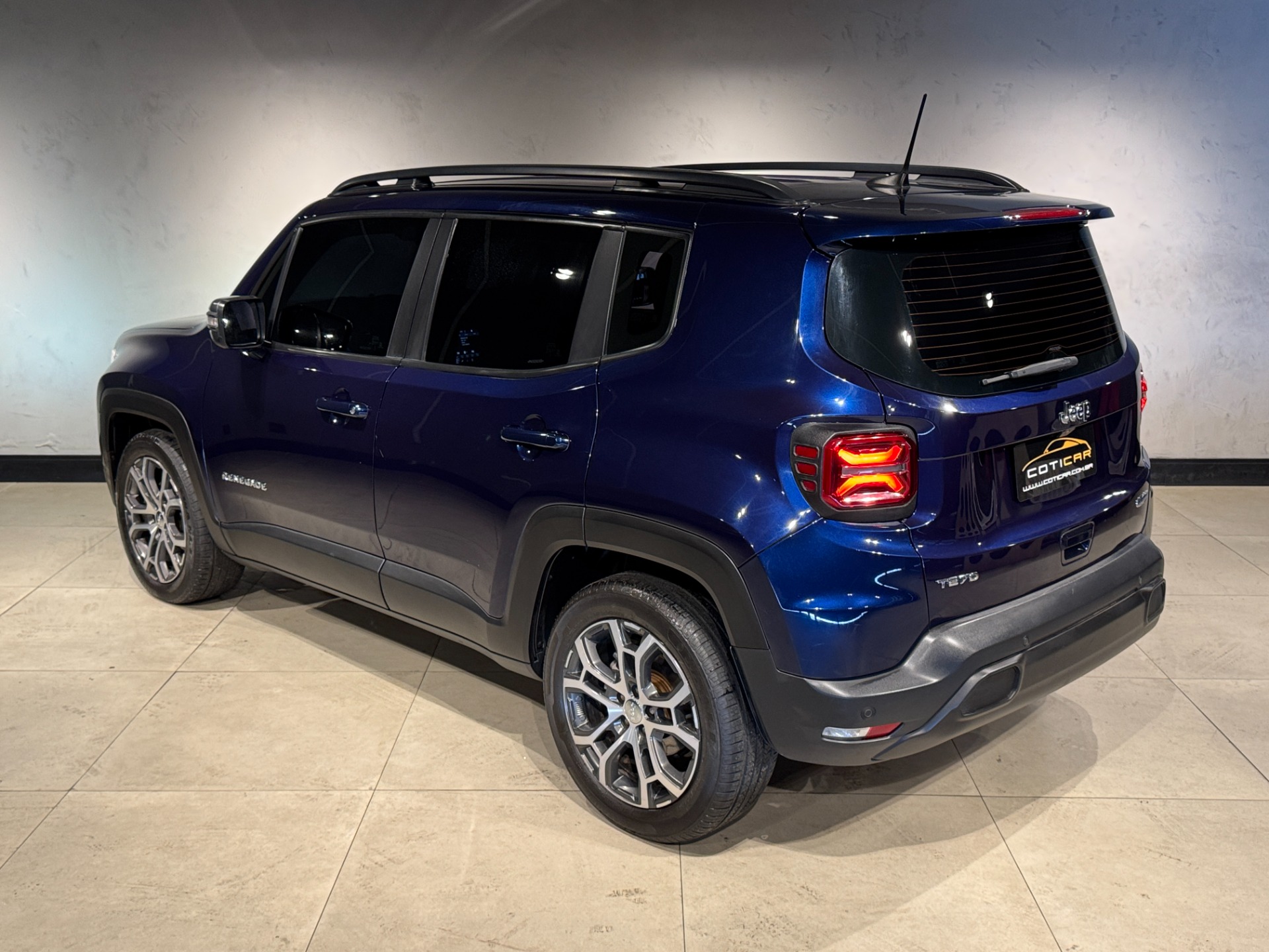 Jeep Renegade Long. T270 1.3 Tb 4X2 Flex Aut. - foto 6