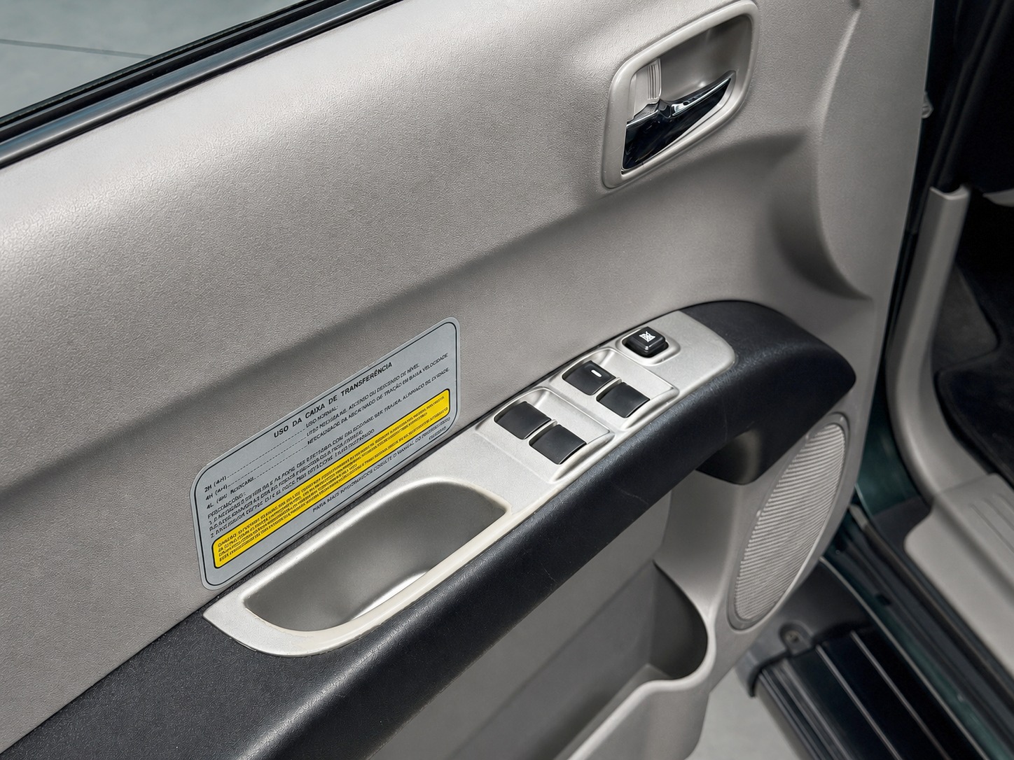 Mitsubishi L200 Triton Triton Hpe 3.2 Cd Tb Int.diesel Automático - foto 9