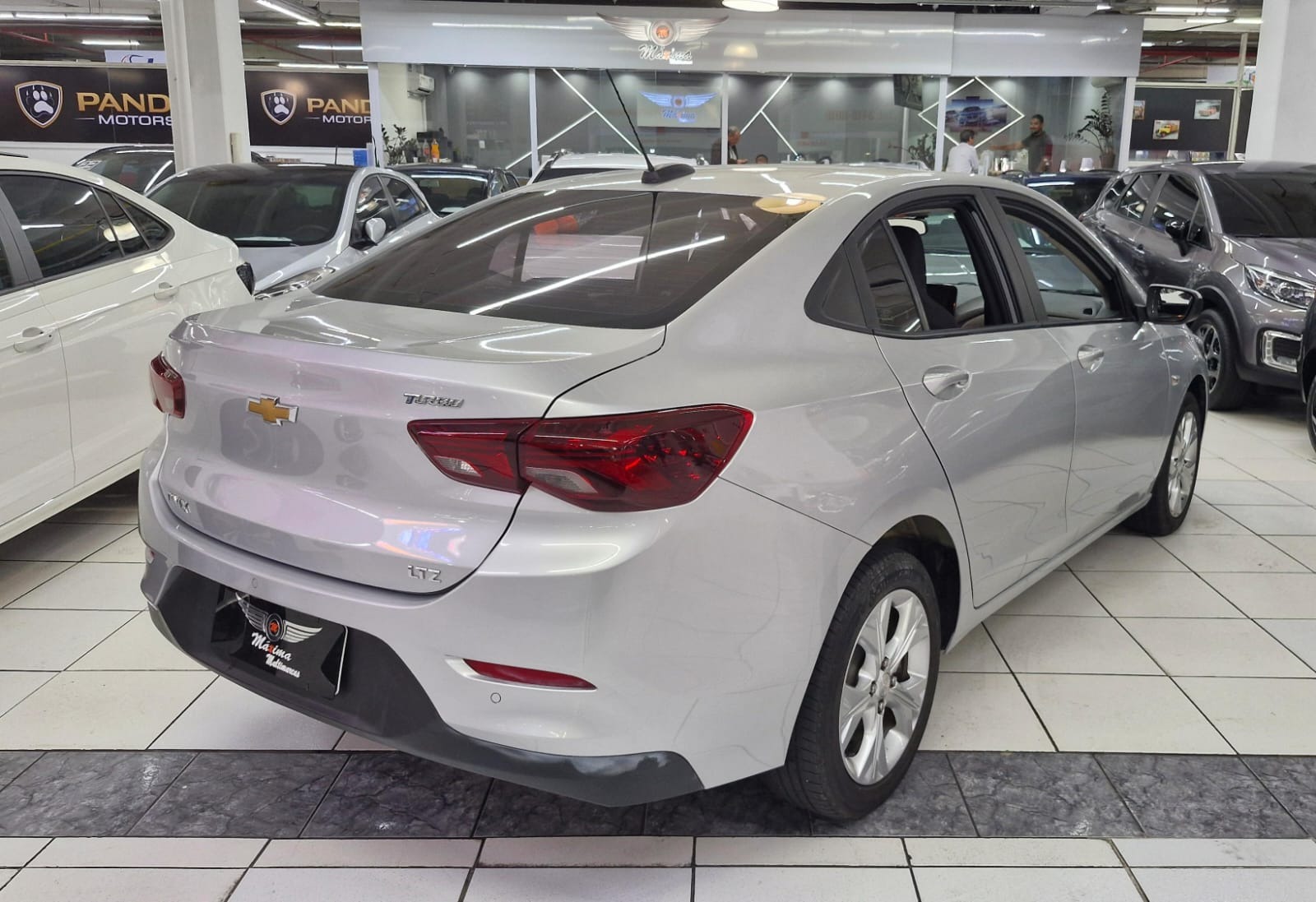 Chevrolet Onix Plus Sedan Plus LTZ 1.0 12V Tb Flex Aut. - foto 2