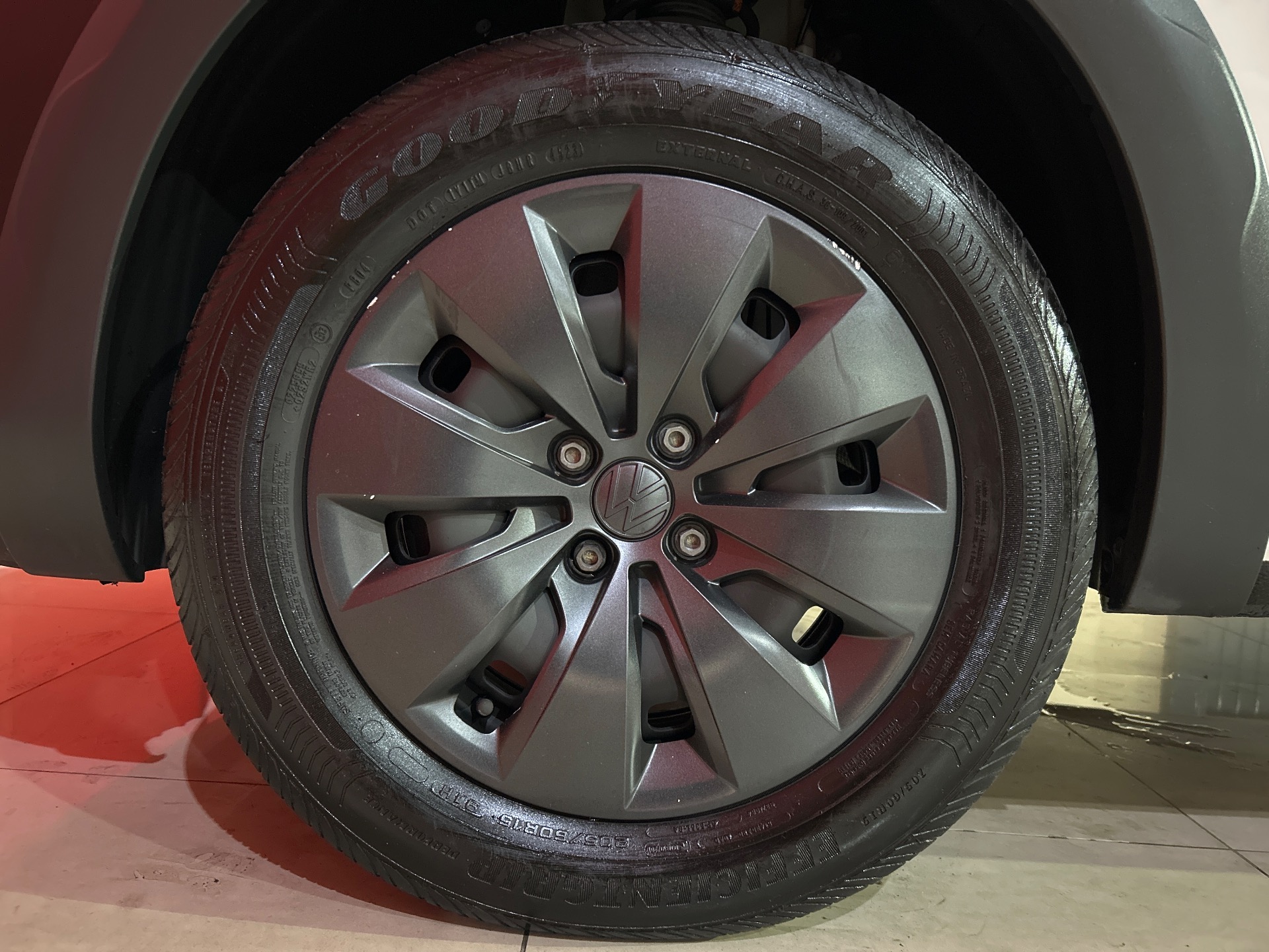 Volkswagen Saveiro Robust 1.6 Total Flex 16V - foto 5