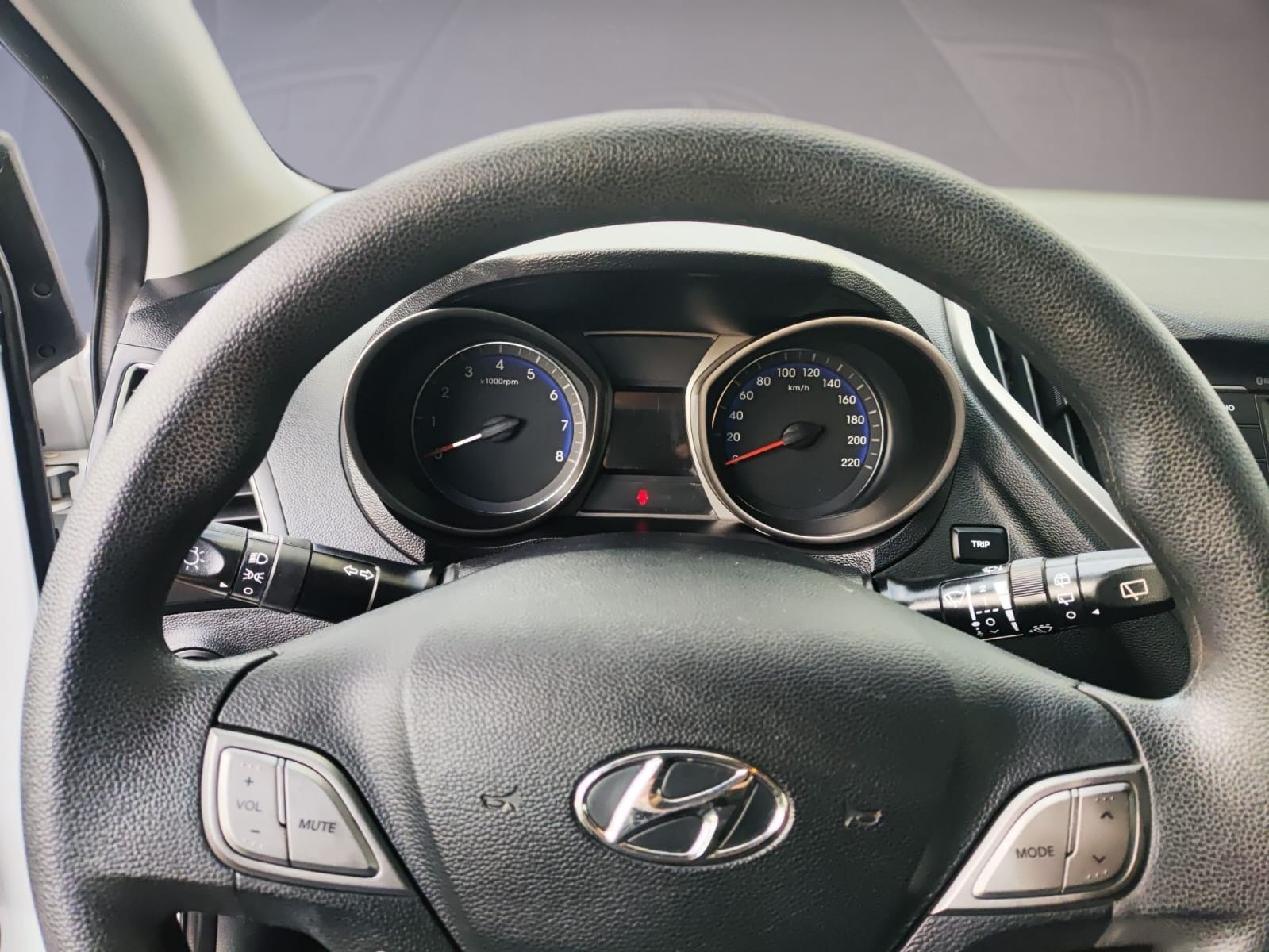 Hyundai HB20 Comf. C.plus C.style 1.0 Flex 12V - foto 8