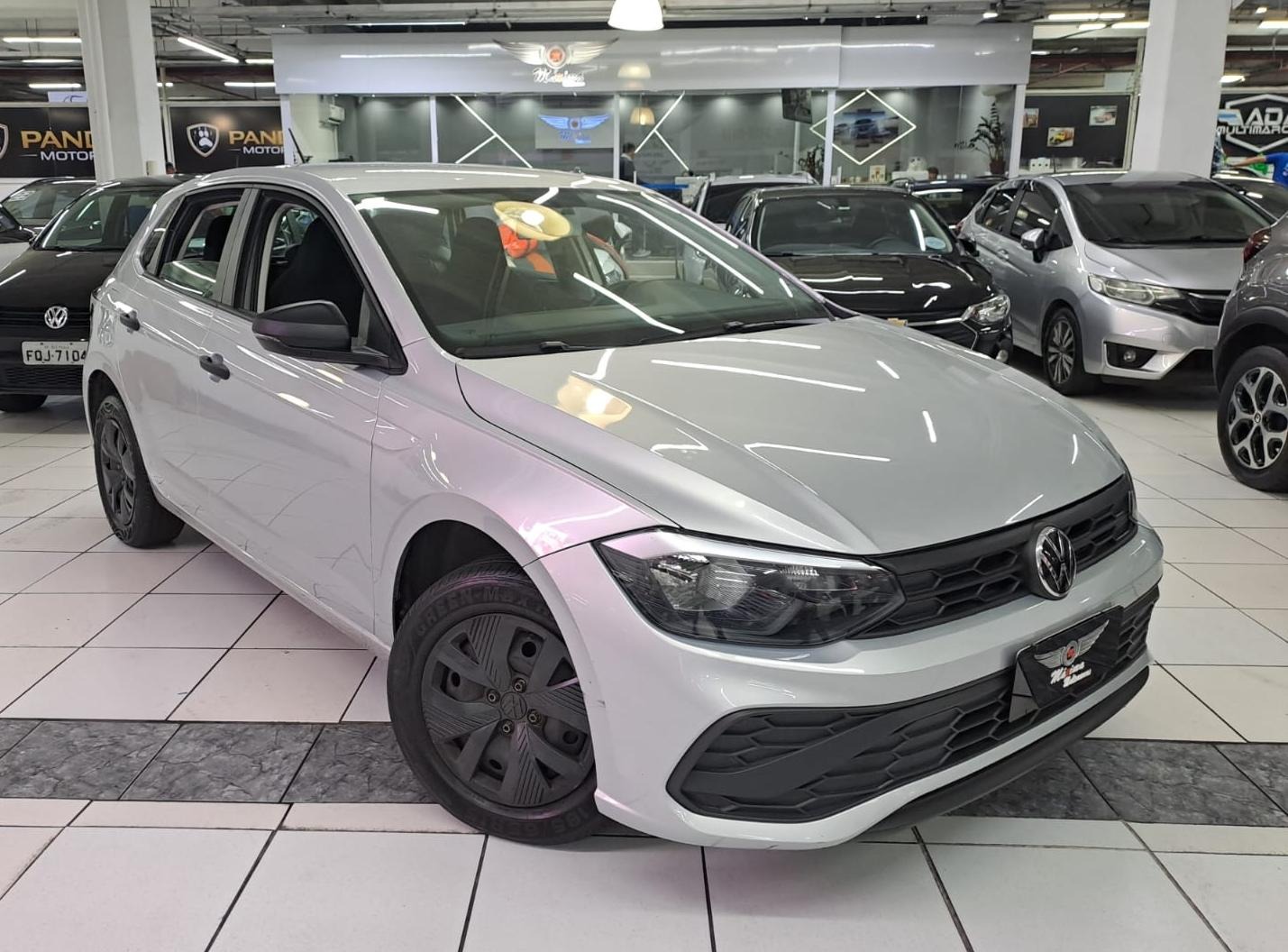 Volkswagen Polo Track 1.0 Flex 12V 5P - foto 3