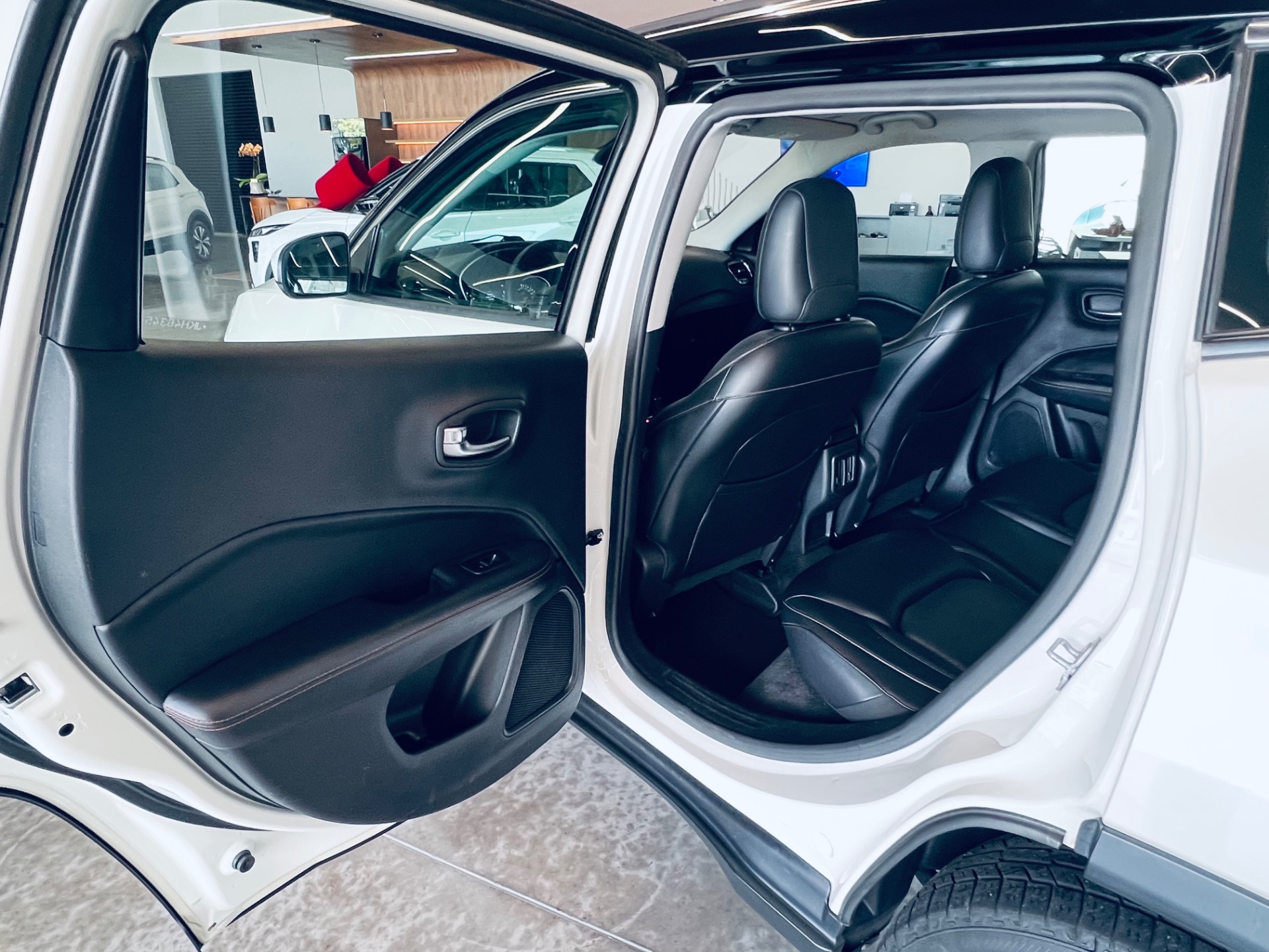 Jeep Compass Limited 2.0 4X2 Flex 16V Aut. - foto 11