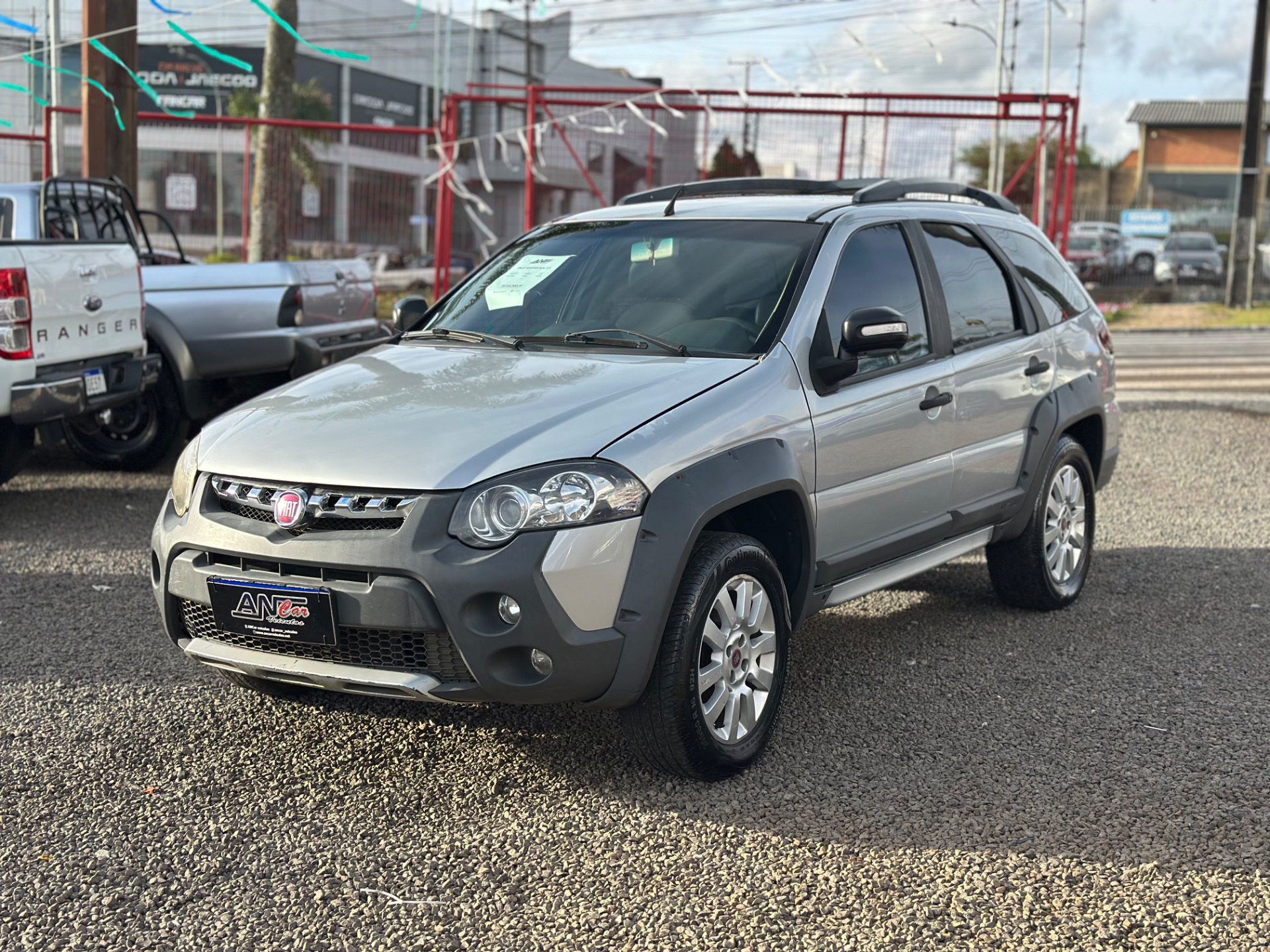 Fiat Palio Weekend Adventure Locker 1.8 Flex - foto 3