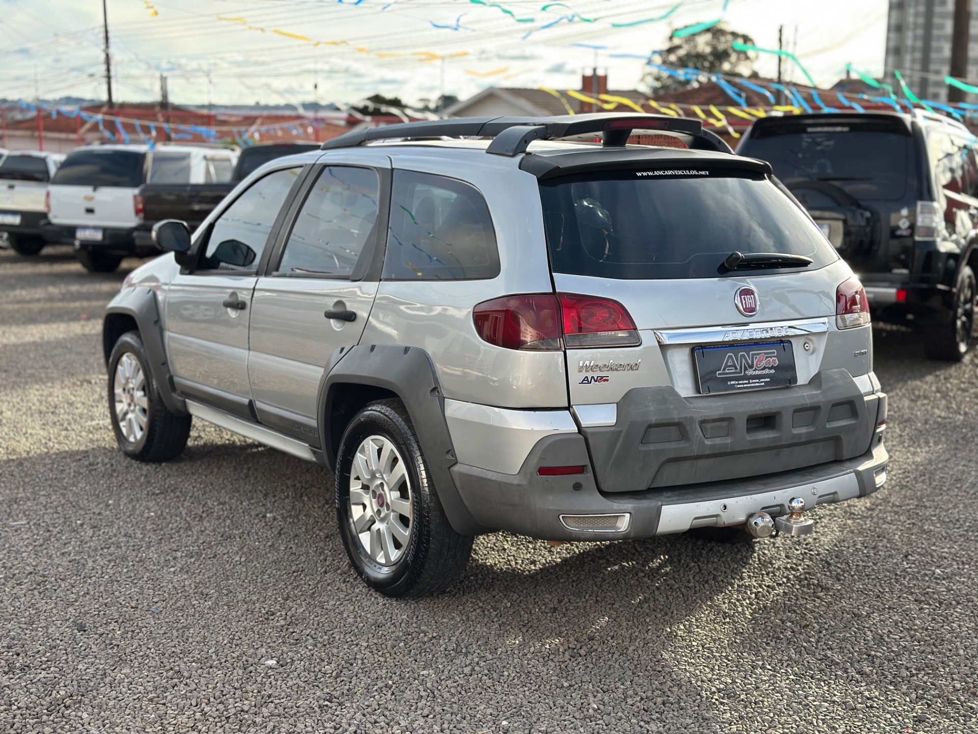 Fiat Palio Weekend Adventure Locker 1.8 Flex - foto 4