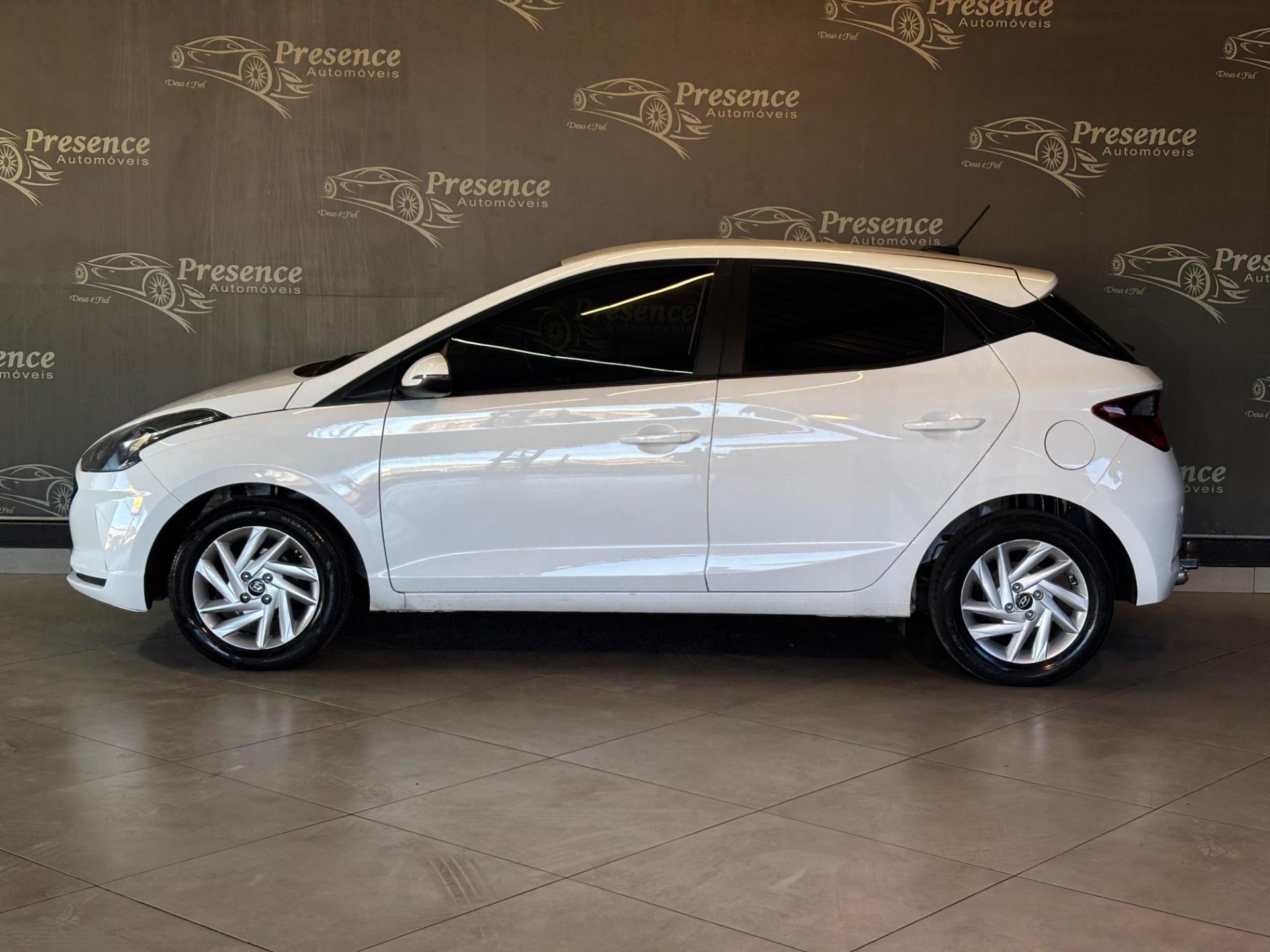 Hyundai HB20 Evolution 1.0 Flex 12V Mec. - foto 4