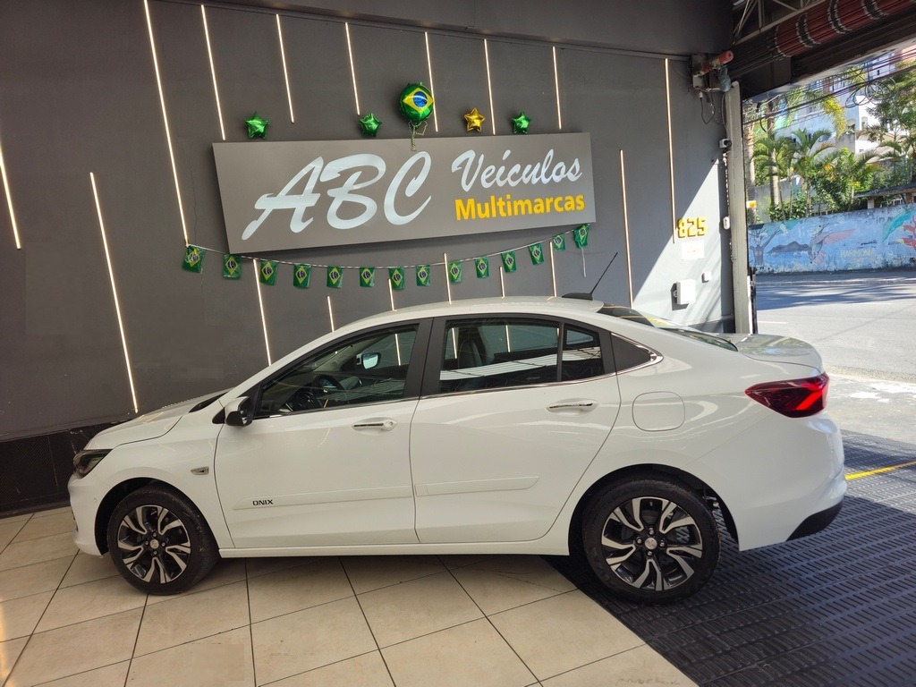 Chevrolet Onix Sed. Plus Prem. 1.0 12V Tb Flex Automático - foto 5