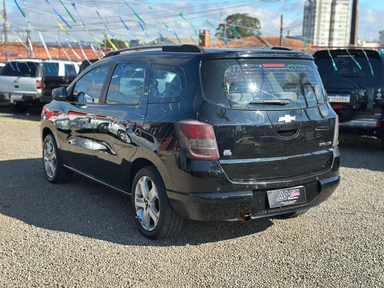 Chevrolet Spin LTZ 1.8 8V Econo.flex 5P Aut. - foto 4