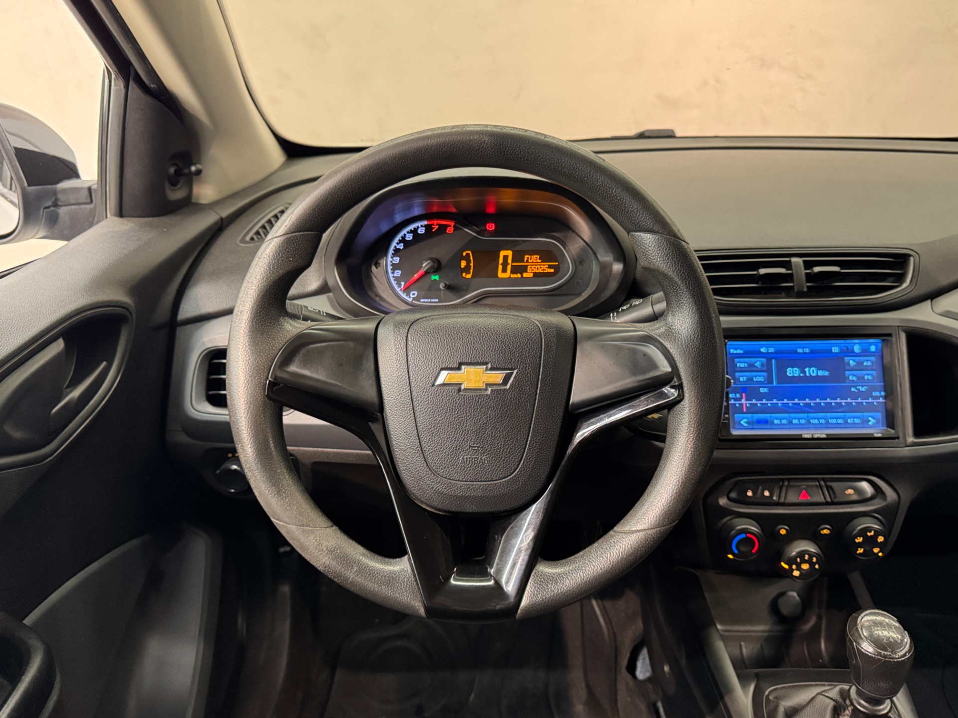 Chevrolet JOY Hatch 1.0 8V Black Edition Flex Mec. - foto 11