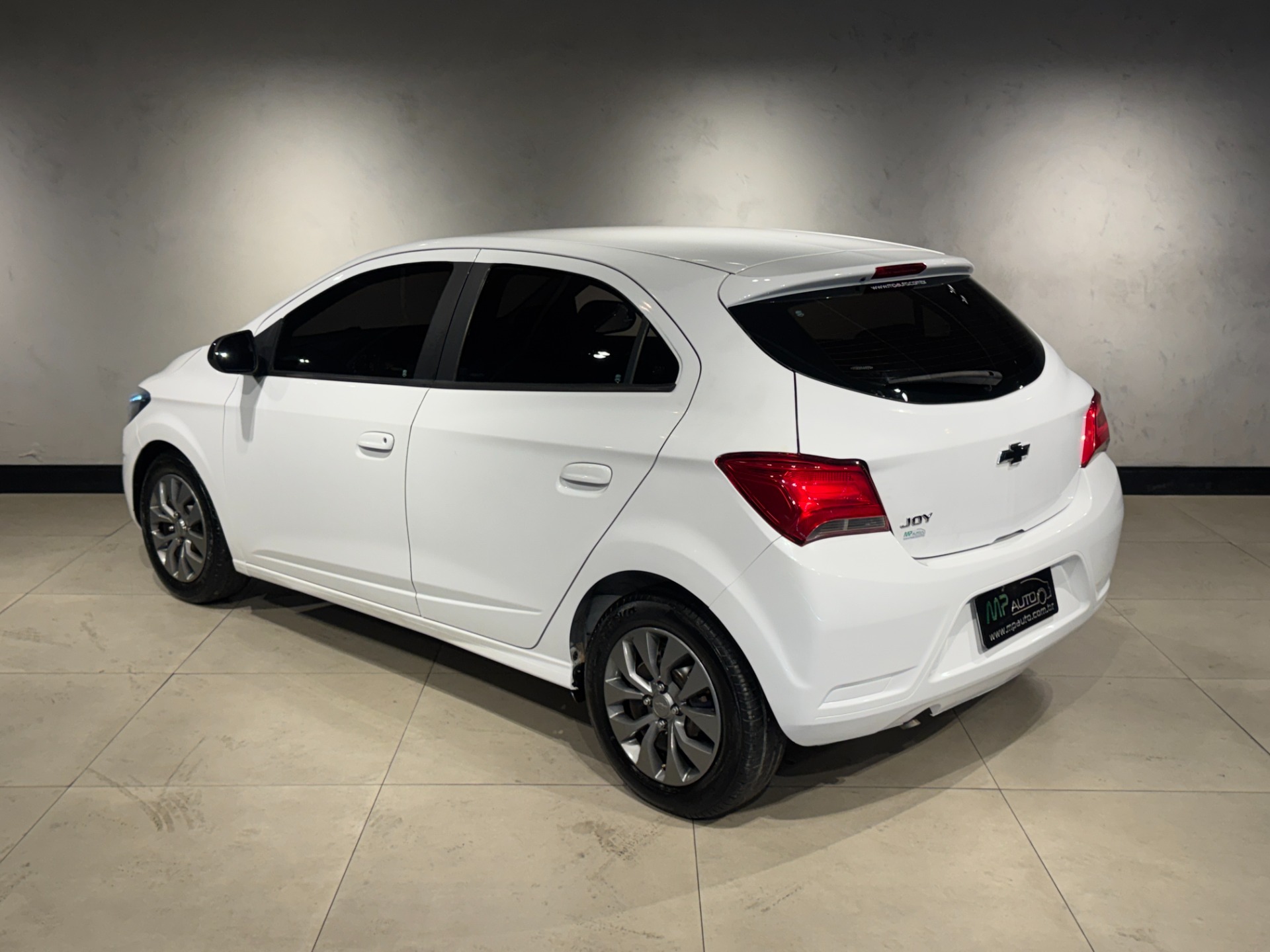 Chevrolet JOY Hatch 1.0 8V Black Edition Flex Mec. - foto 6