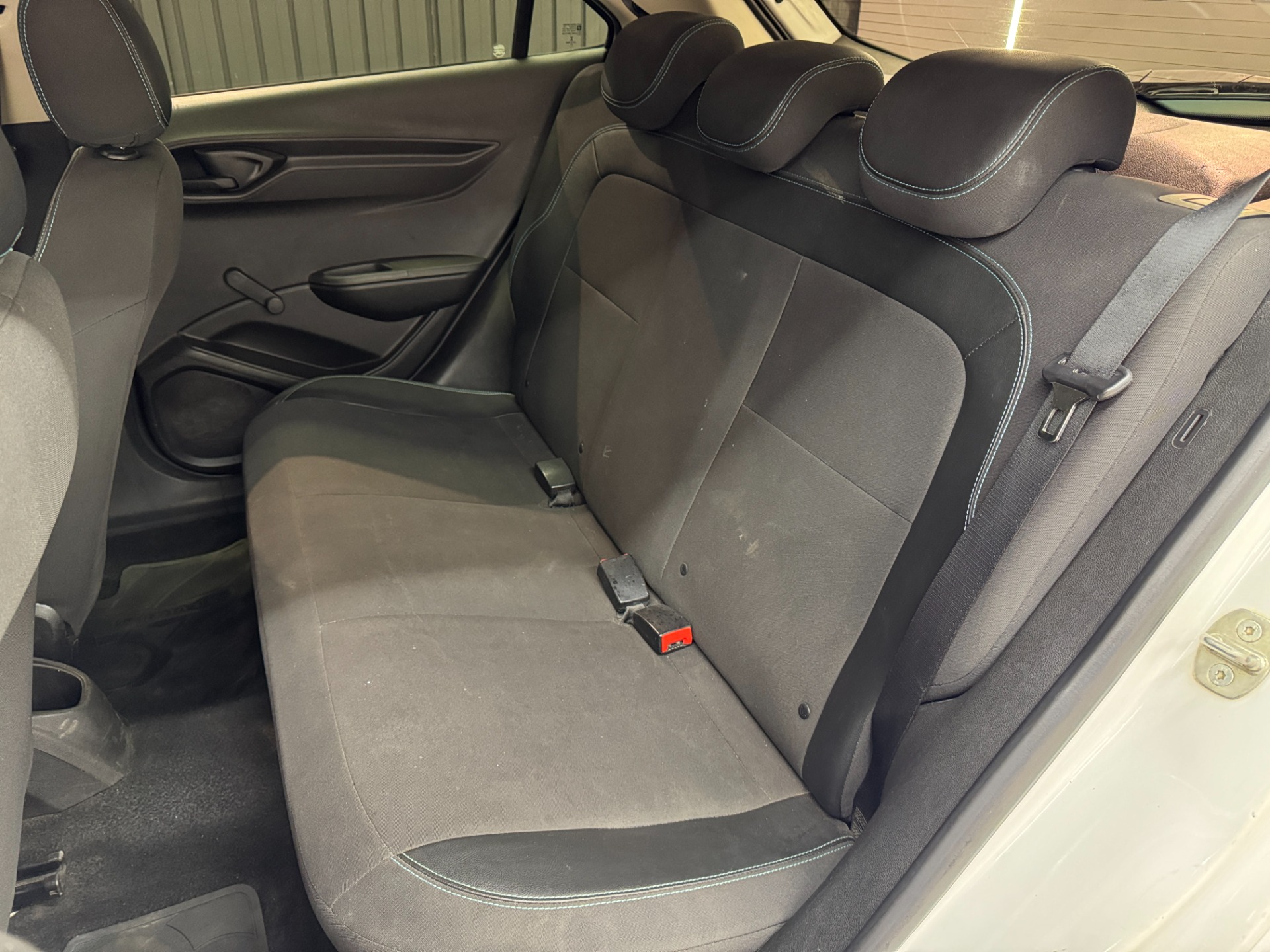 Chevrolet JOY Hatch 1.0 8V Black Edition Flex Mec. - foto 18