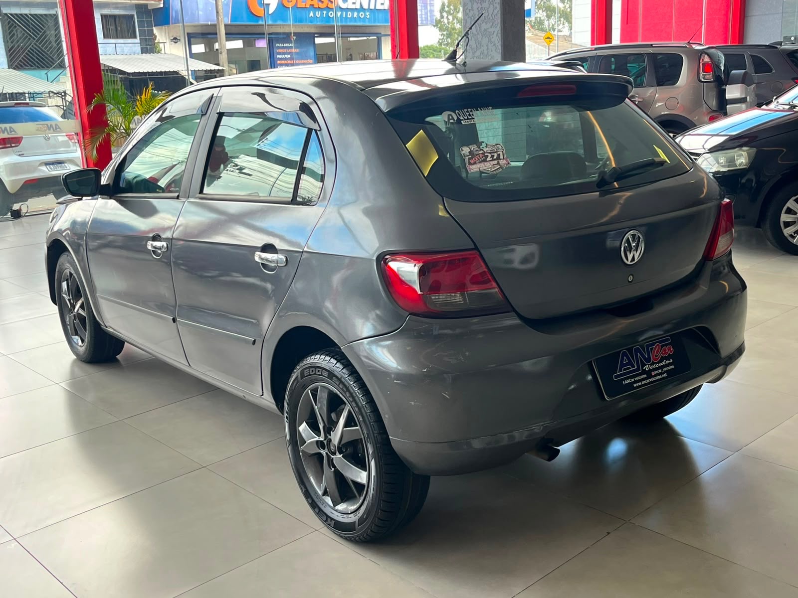 Volkswagen Gol (novo) 1.0 Mi Total Flex 8V 4P - foto 4