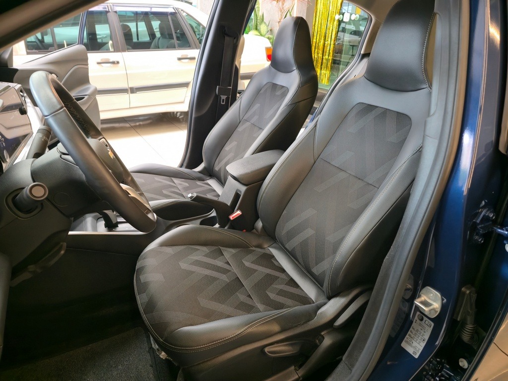 Chevrolet Onix Plus Plus LTZ 1.0 12V Tb Flex Aut. - foto 4