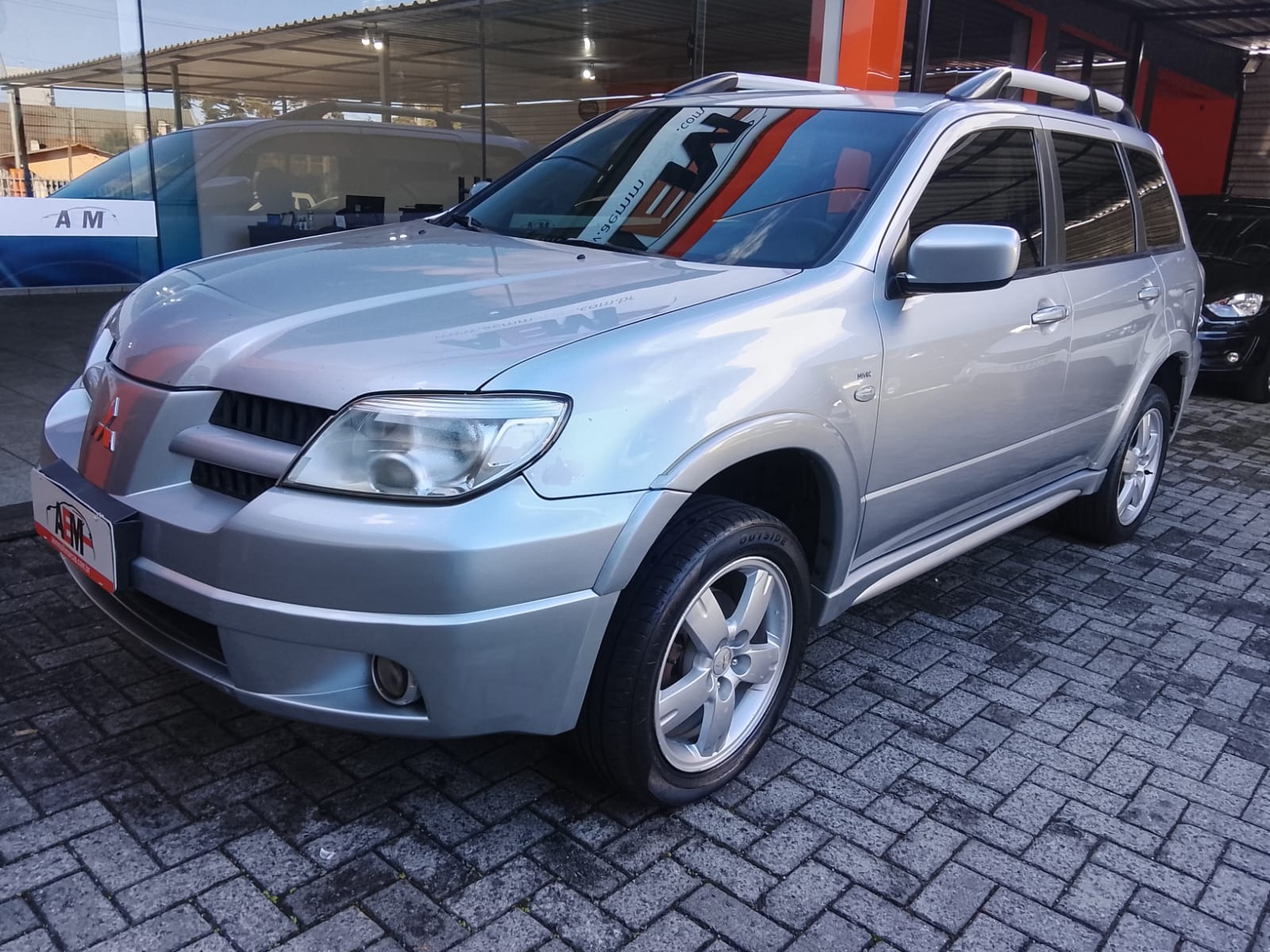 Mitsubishi Airtrek 2.4 16V 163cv 136cv 4X4 5P Aut. - foto 10
