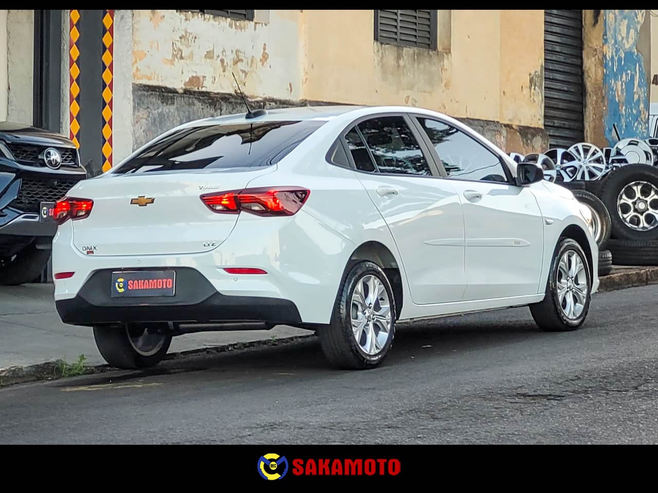 Chevrolet Onix Plus Sedan Plus LTZ 1.0 12V Tb Flex Aut. - foto 2