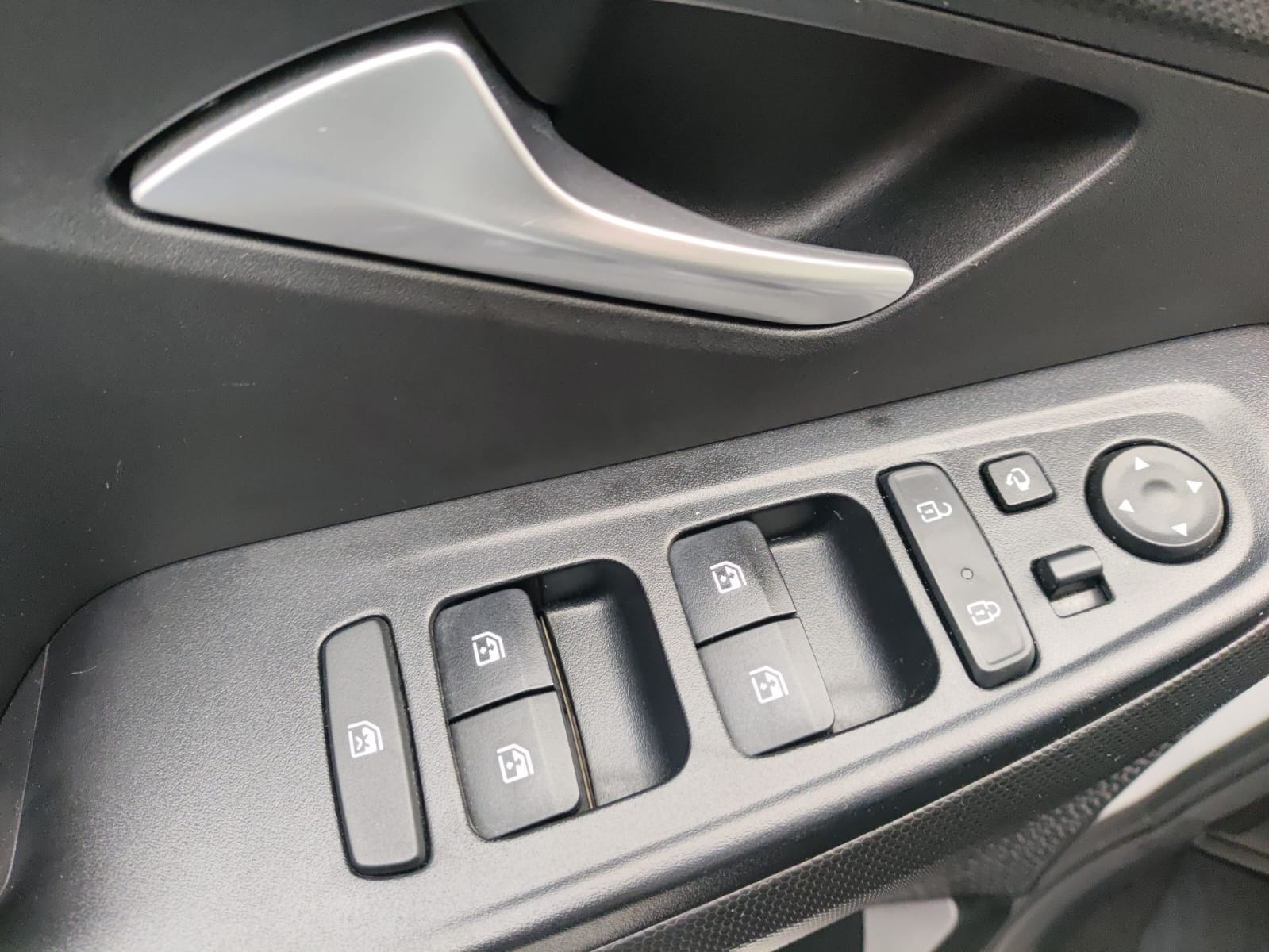 Hyundai Creta Limited 1.0 Tb 12V Flex Aut. - foto 15