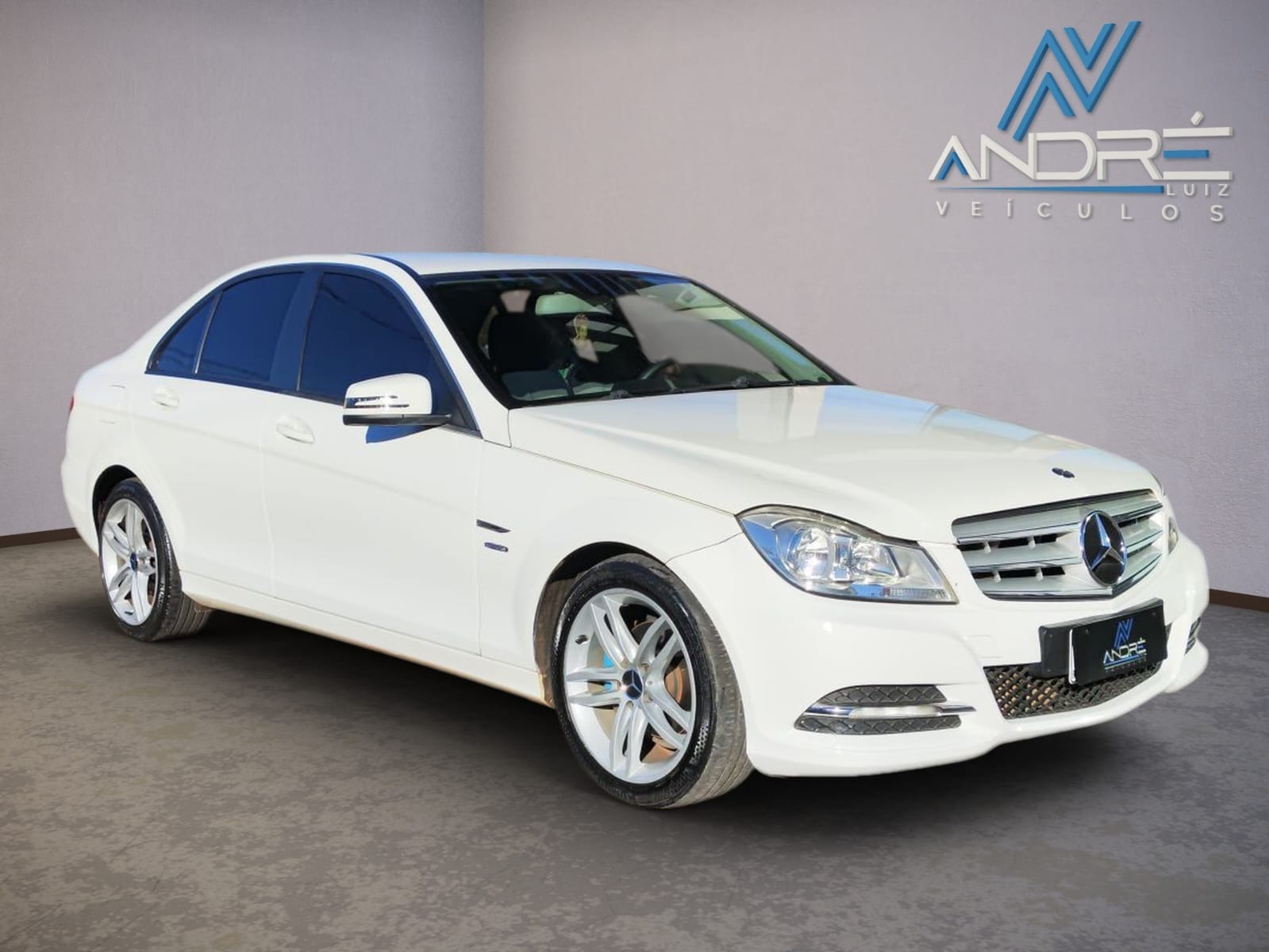 Mercedes-Benz Classe C C 180 C 180 Cgi Touring 1.8 16V Aut. - foto 2
