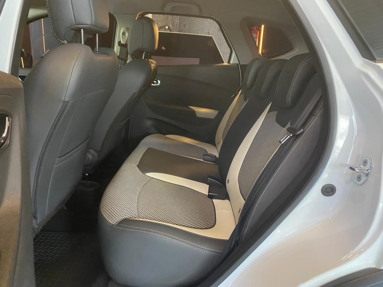 Renault Captur Intense 1.6 16V Flex 5P Aut. - foto 17
