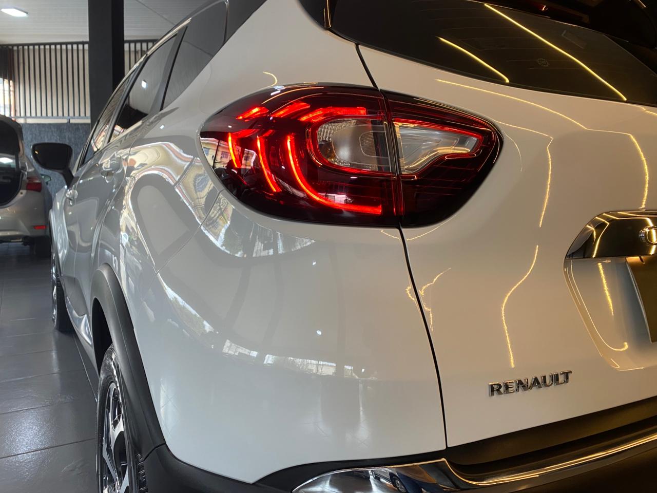 Renault Captur Intense 1.6 16V Flex 5P Aut. - foto 8