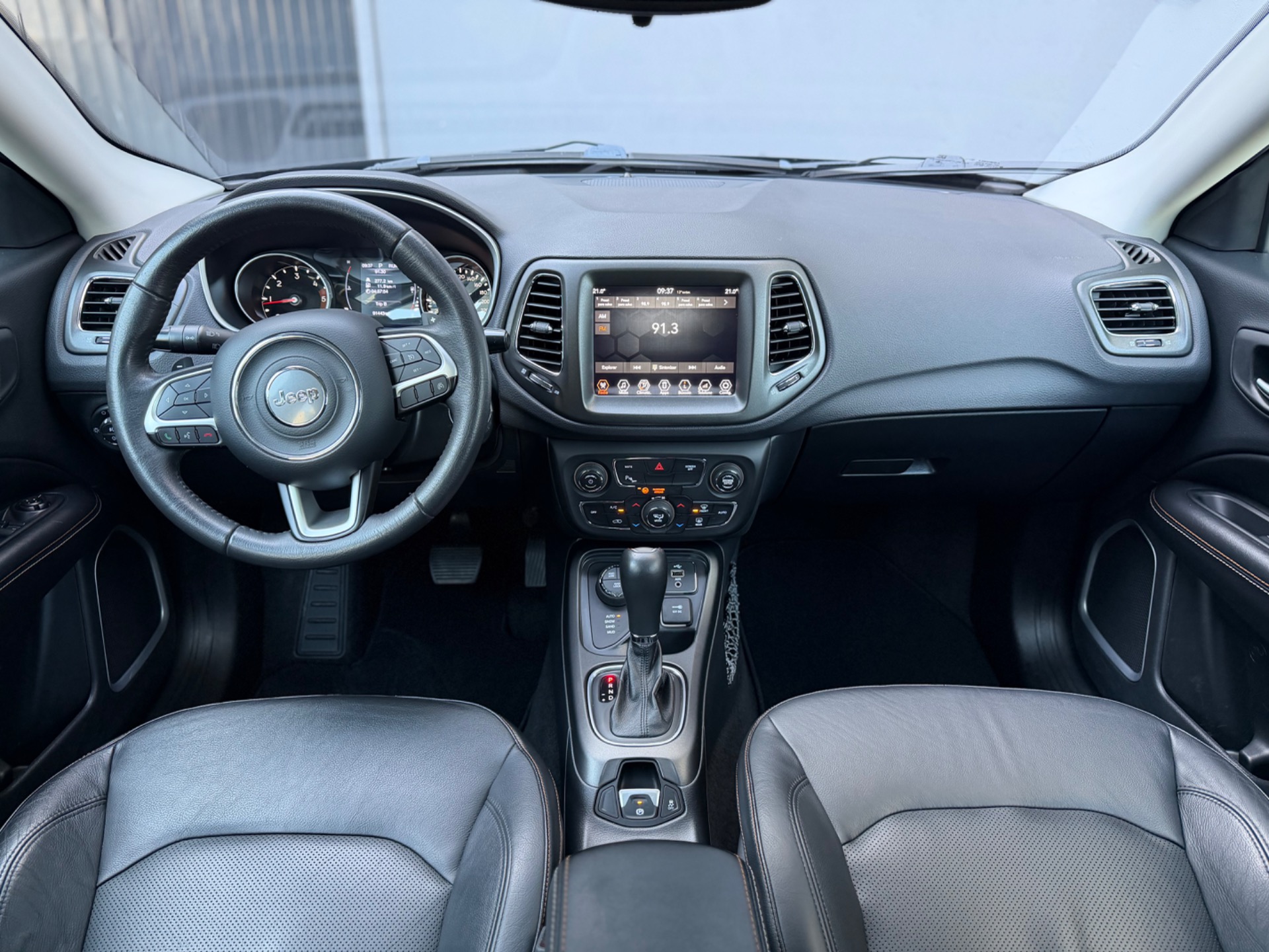 Jeep Compass Longitude 2.0 4X4 Dies. 16V Aut. - foto 5