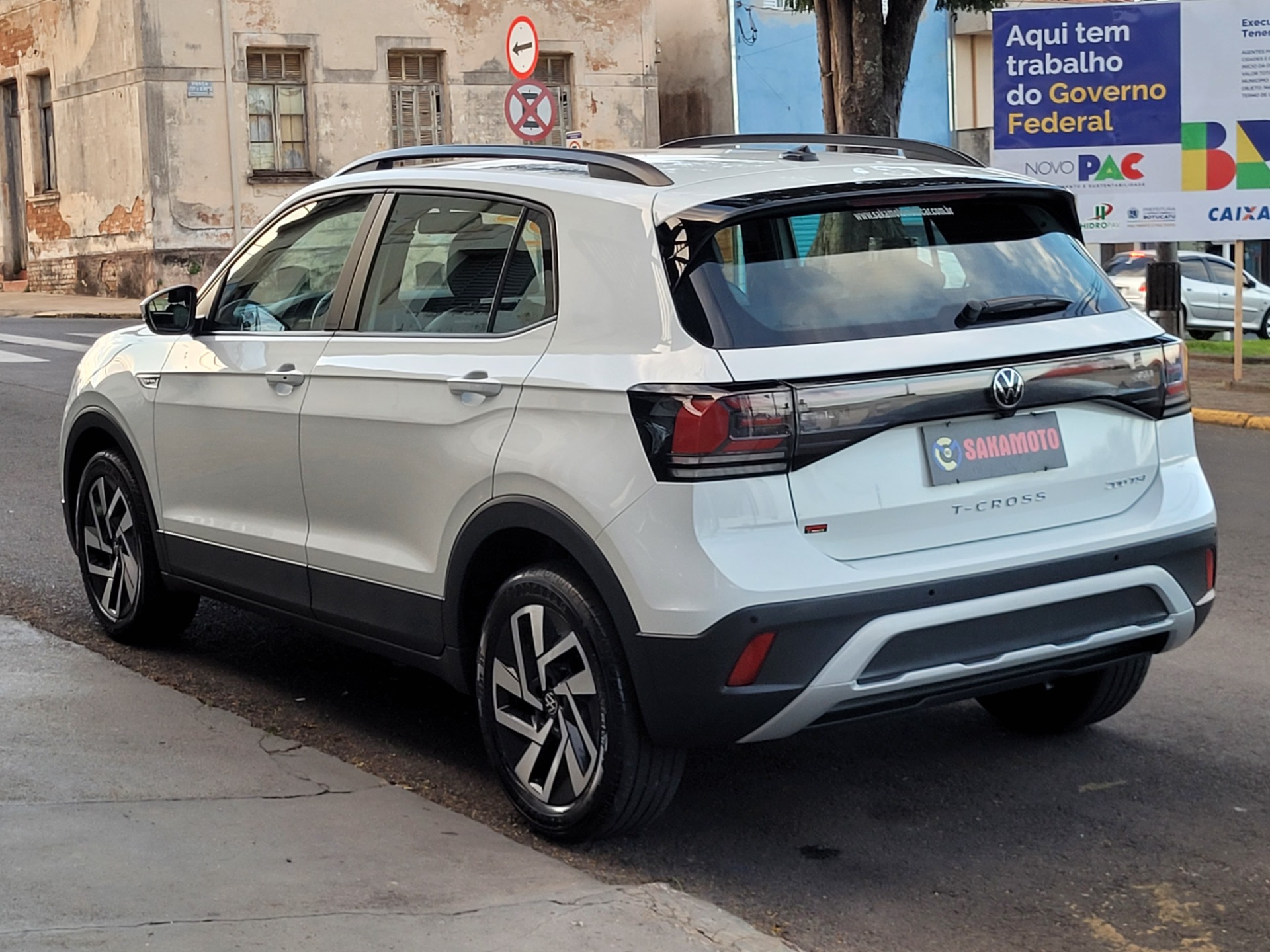 Volkswagen T-Cross 200 TSI 1.0 Flex 12V 5P Aut. - foto 3