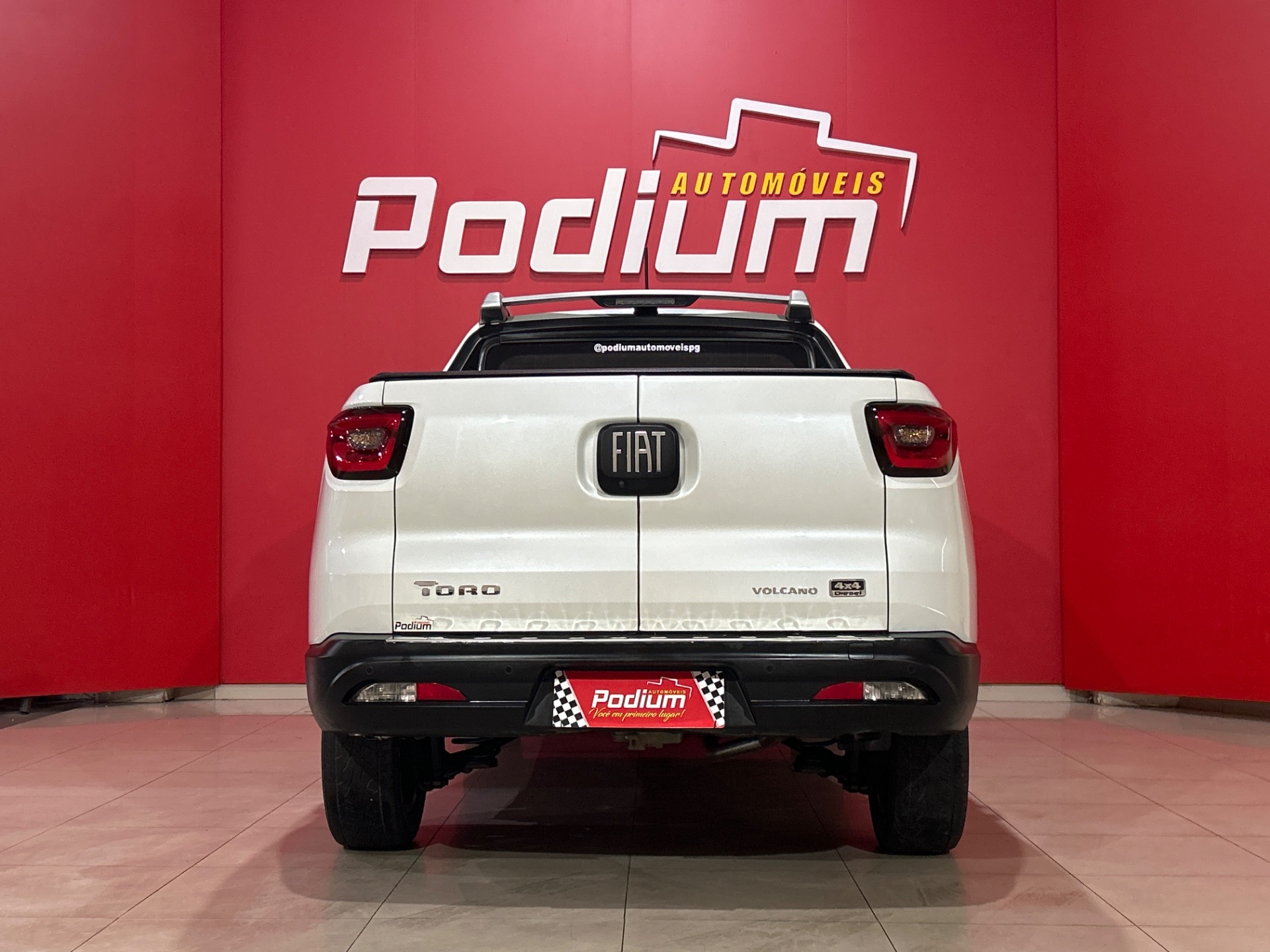 Fiat Toro Volcano 2.0 16V 4X4 Tb Diesel Aut. - foto 4