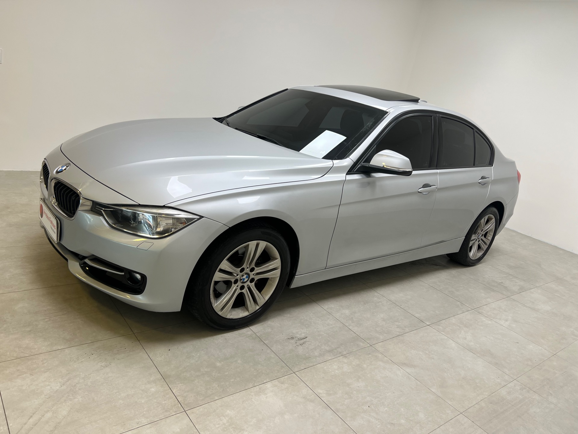 BMW 320i 2015 à venda
