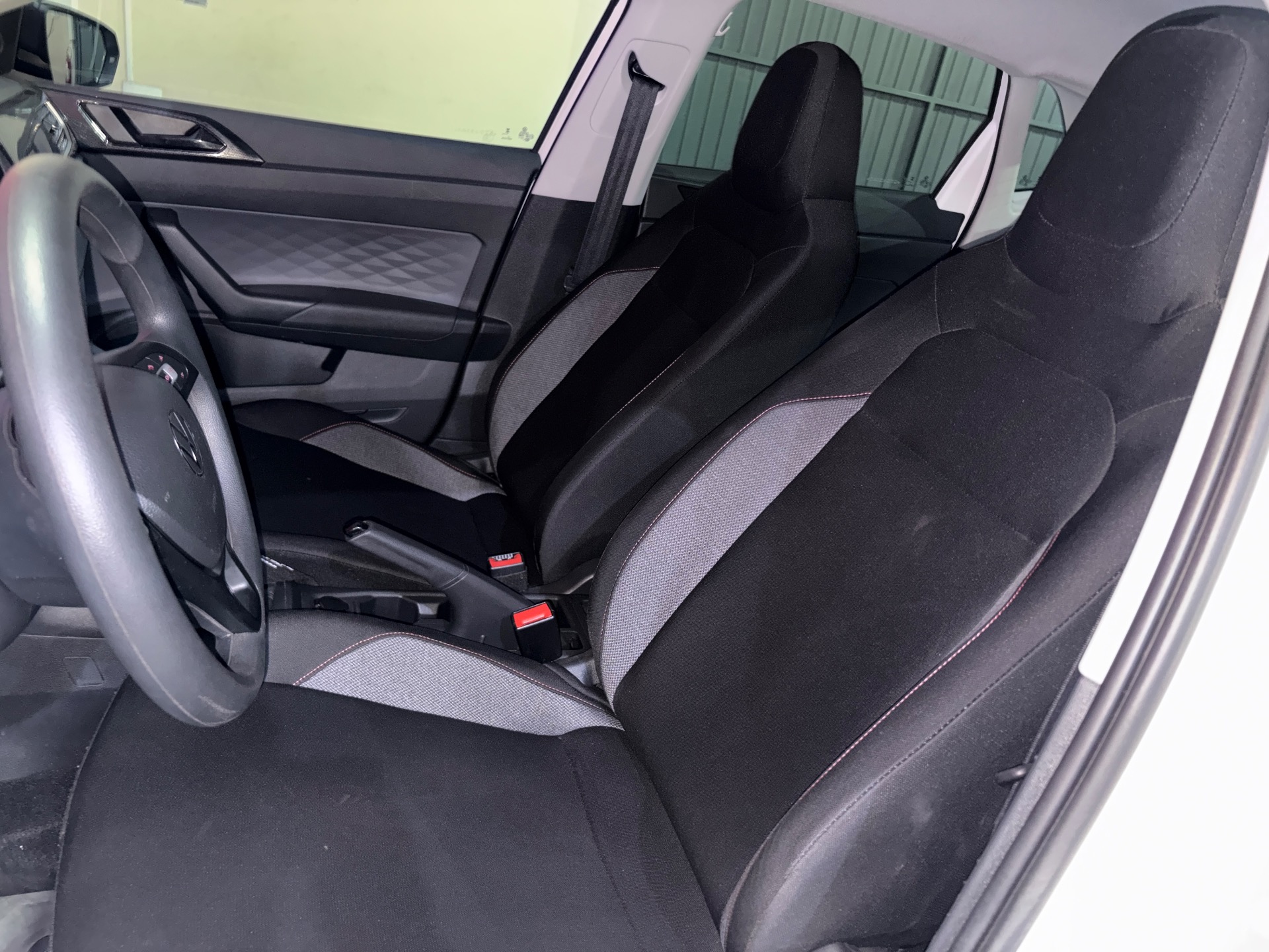 Volkswagen Polo Track 1.0 Flex 12V 5P - foto 7