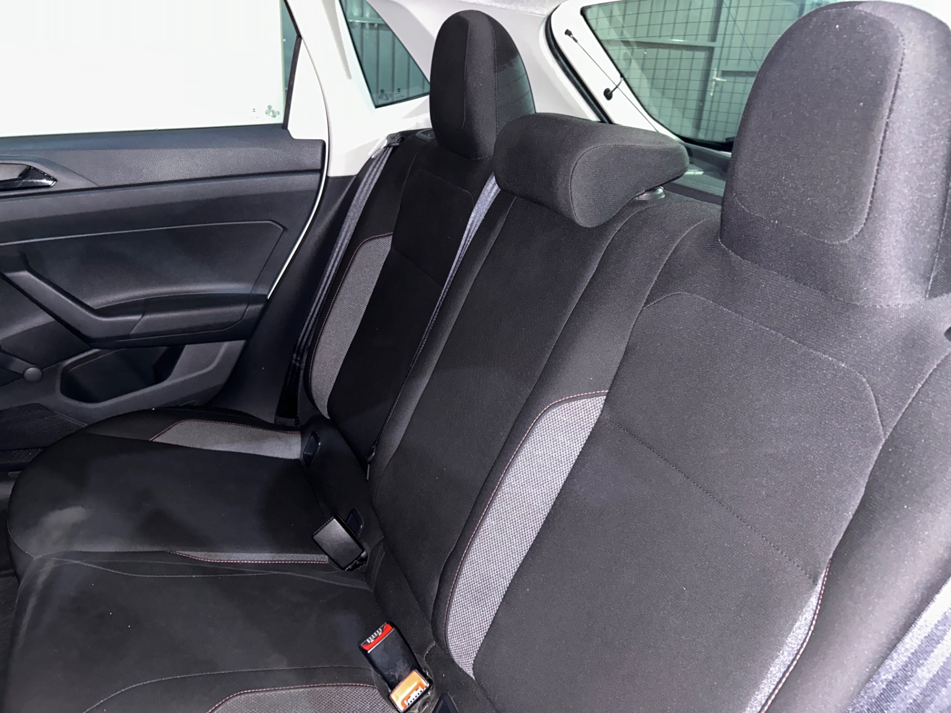 Volkswagen Polo Track 1.0 Flex 12V 5P - foto 8