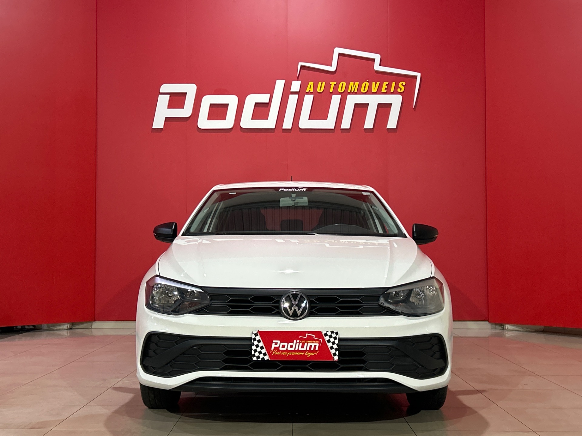 Volkswagen Polo Track 1.0 Flex 12V 5P - foto 2