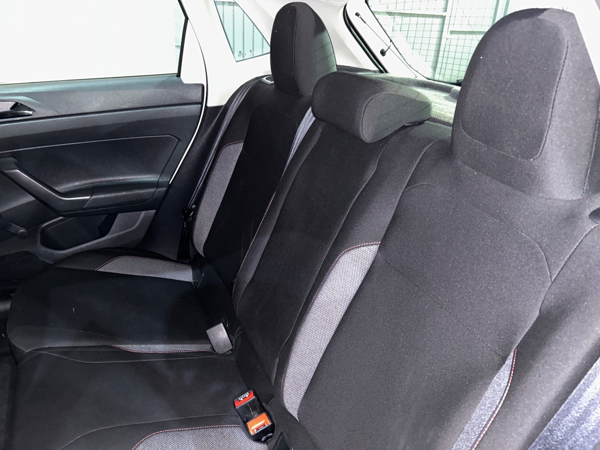 Volkswagen Polo Track 1.0 Flex 12V 5P - foto 8