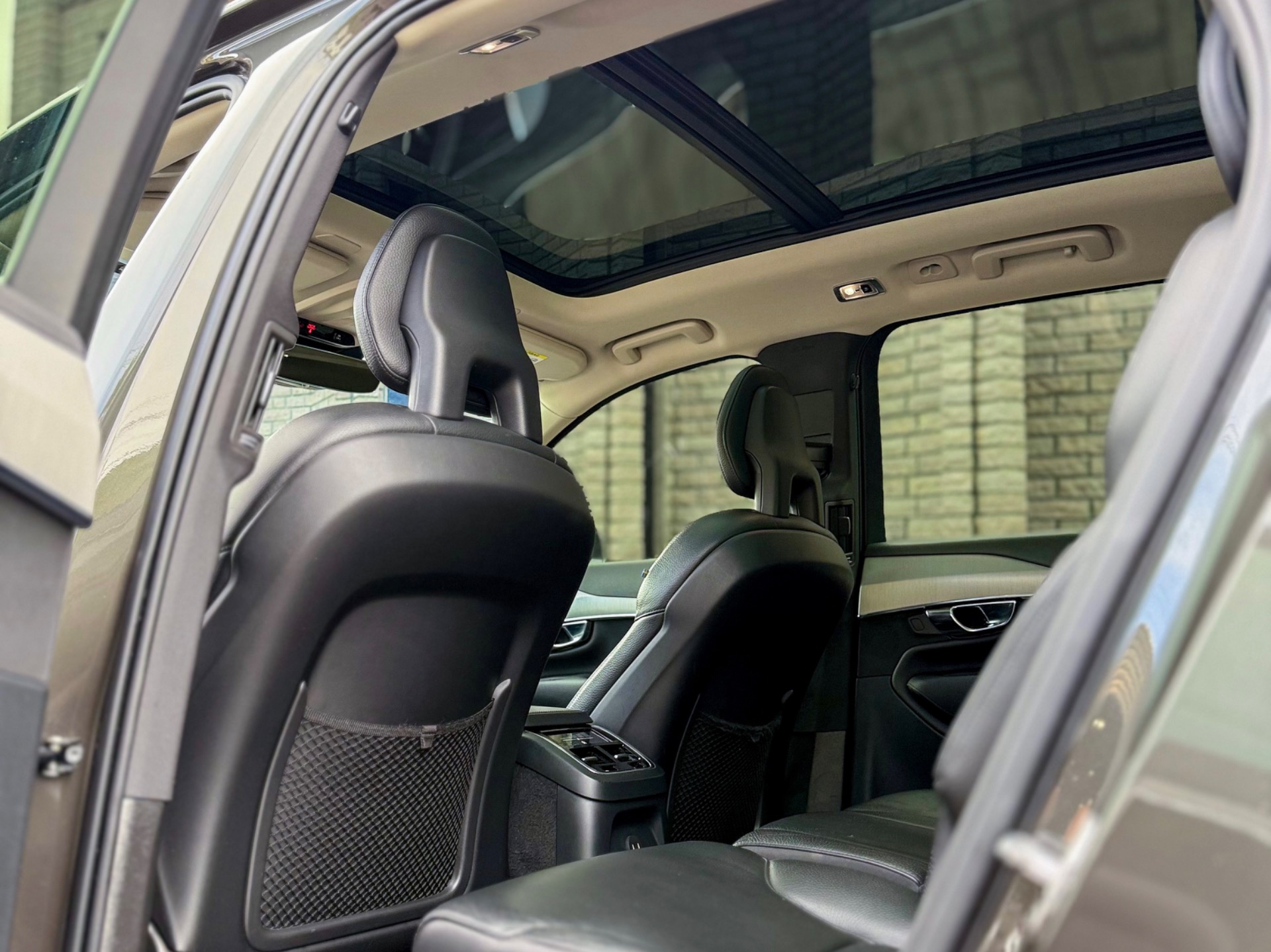 Volvo XC90 90 T 8 Momentum 2.0 (híbrido) - foto 7