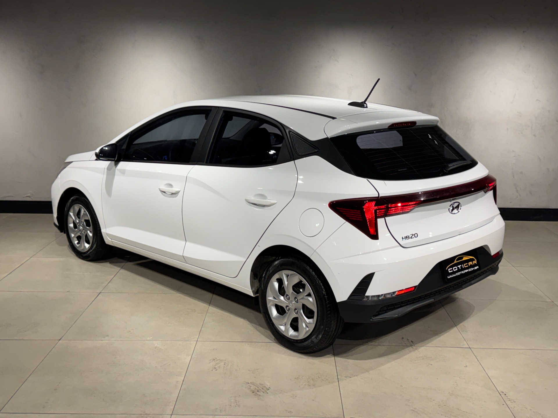 Hyundai HB20 Comfort Plus 1.0 Flex 12V Mec. - foto 6