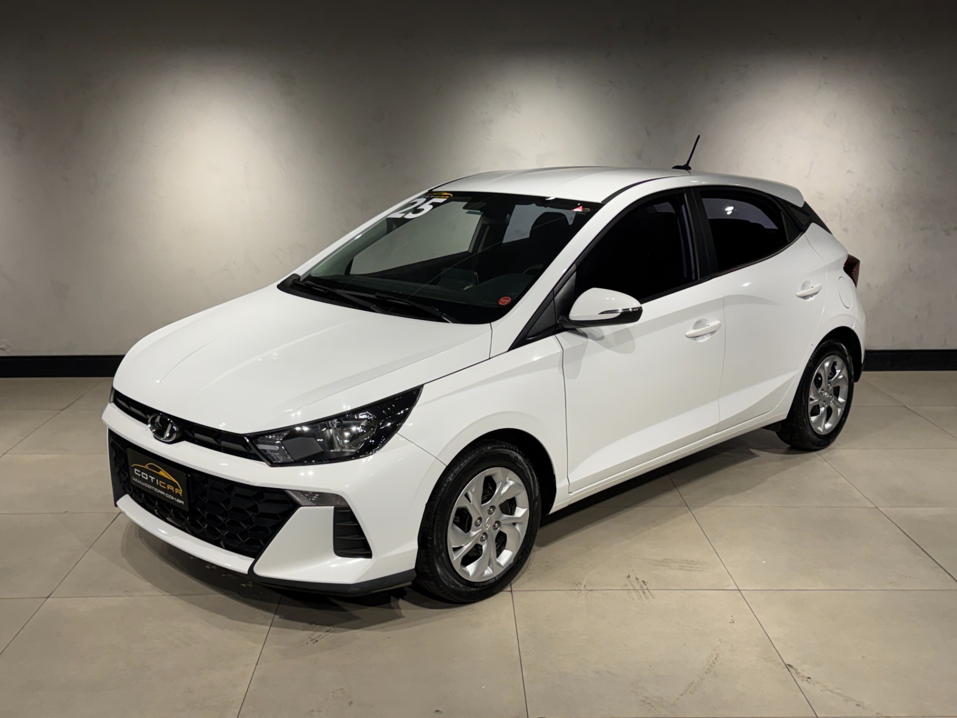 Hyundai HB20 Comfort Plus 1.0 Flex 12V Mec. - foto 3