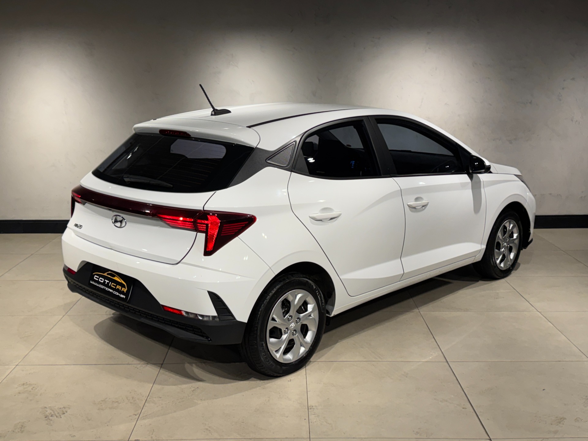 Hyundai HB20 Comfort Plus 1.0 Flex 12V Mec. - foto 4