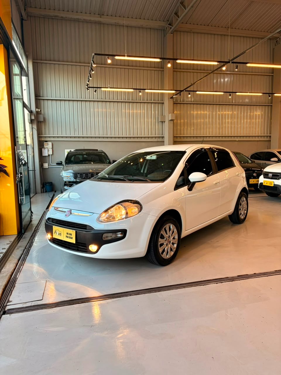 Fiat Punto Attractive 1.4 Fire Flex 8V 5P - foto 12