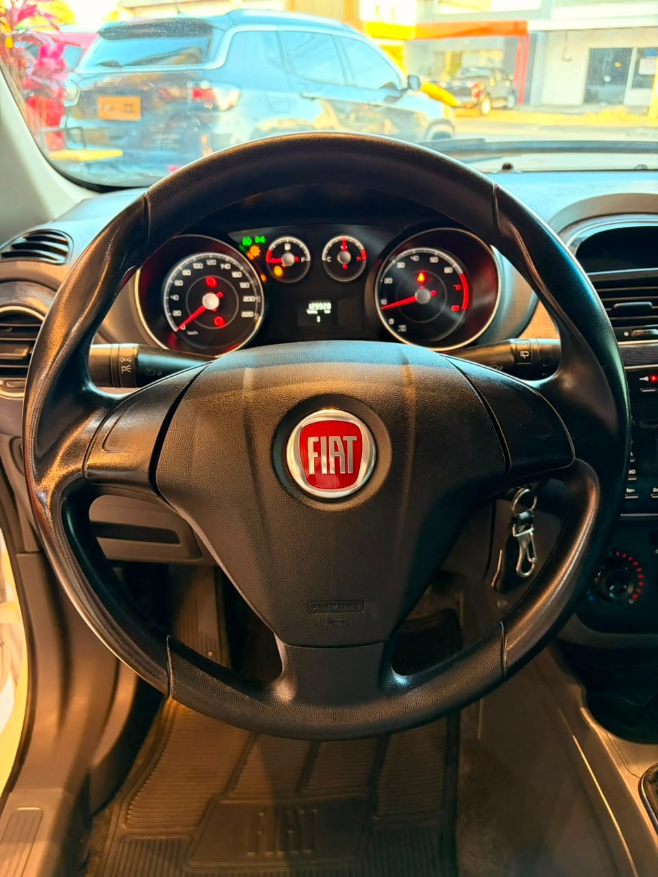 Fiat Punto Attractive 1.4 Fire Flex 8V 5P - foto 18