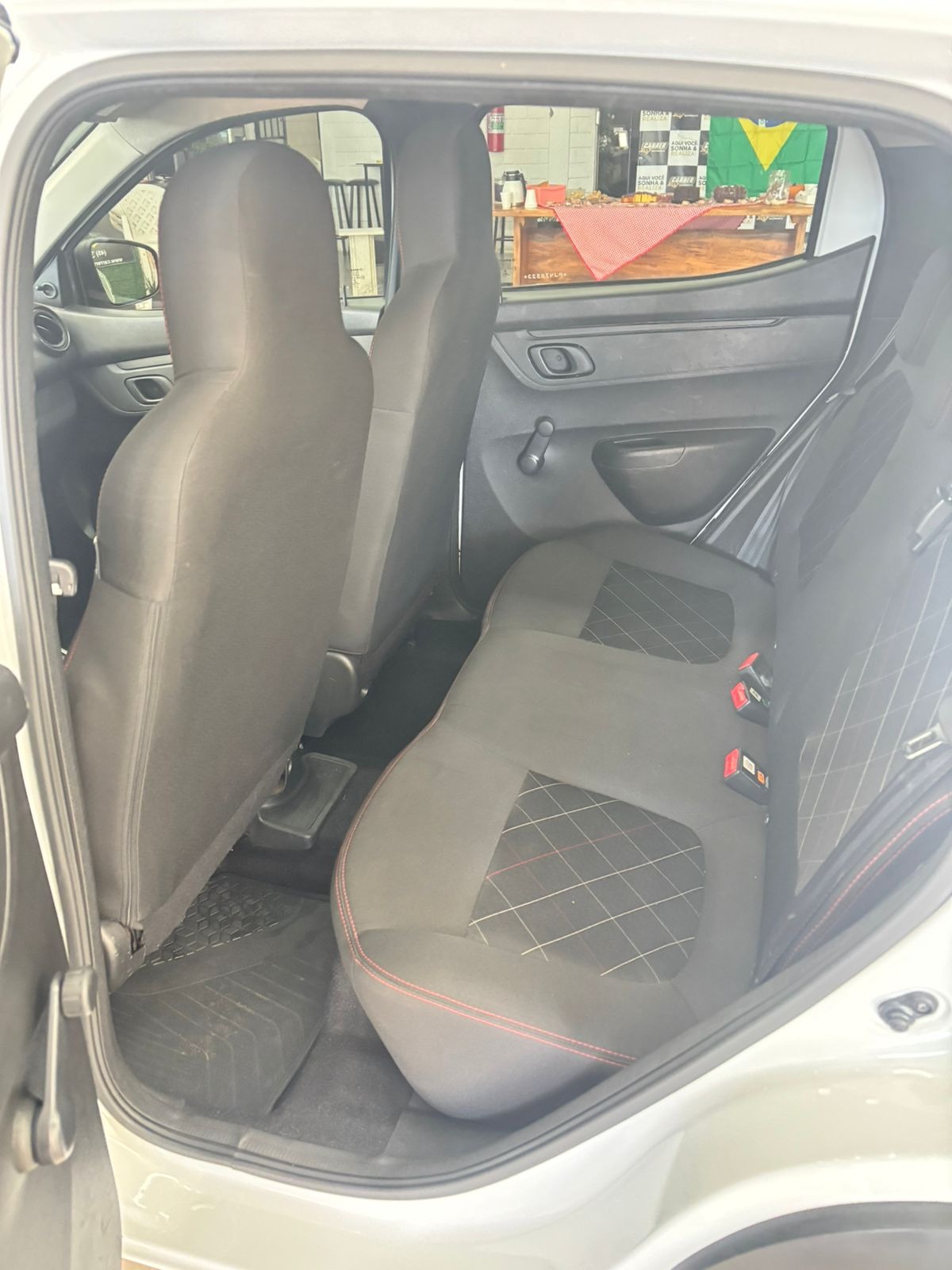 Renault Kwid Zen 1.0 Flex 12V 5P Mec. - foto 12