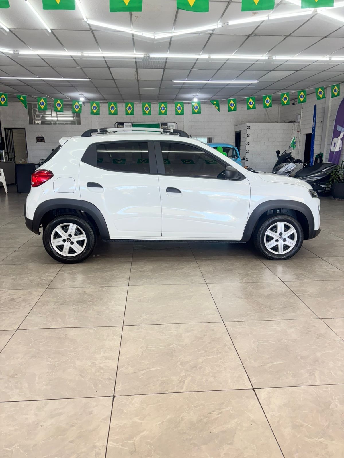 Renault Kwid Zen 1.0 Flex 12V 5P Mec. - foto 7