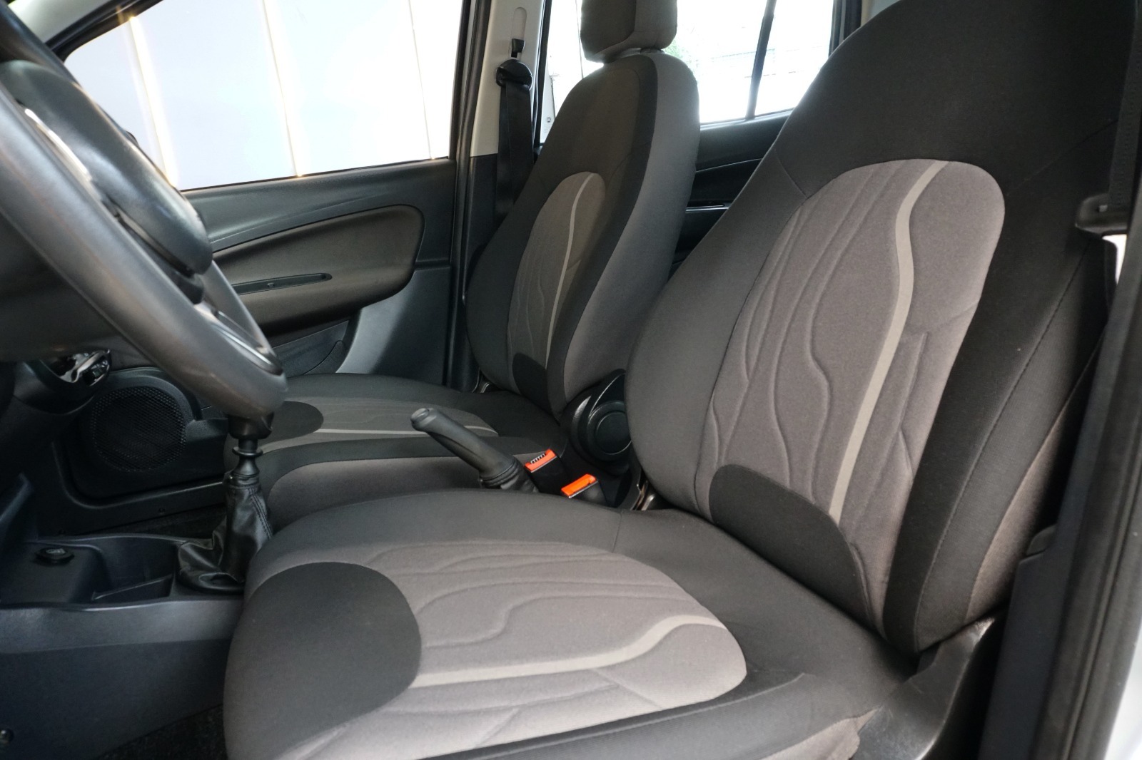 Fiat Uno Way 1.3 Flex 8V 5P - foto 4
