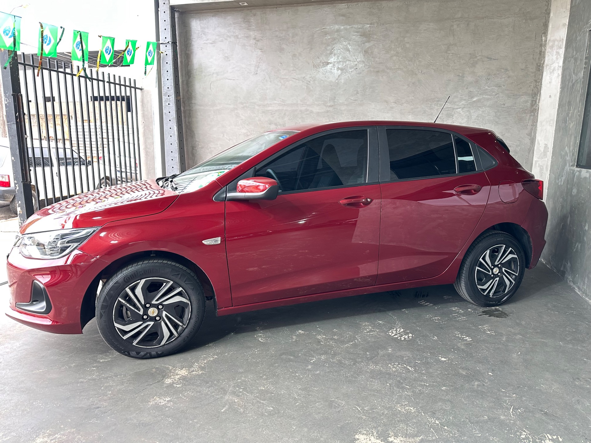 Chevrolet Onix Hatch LT 1.0 12V Flex 5P Mec. - foto 10