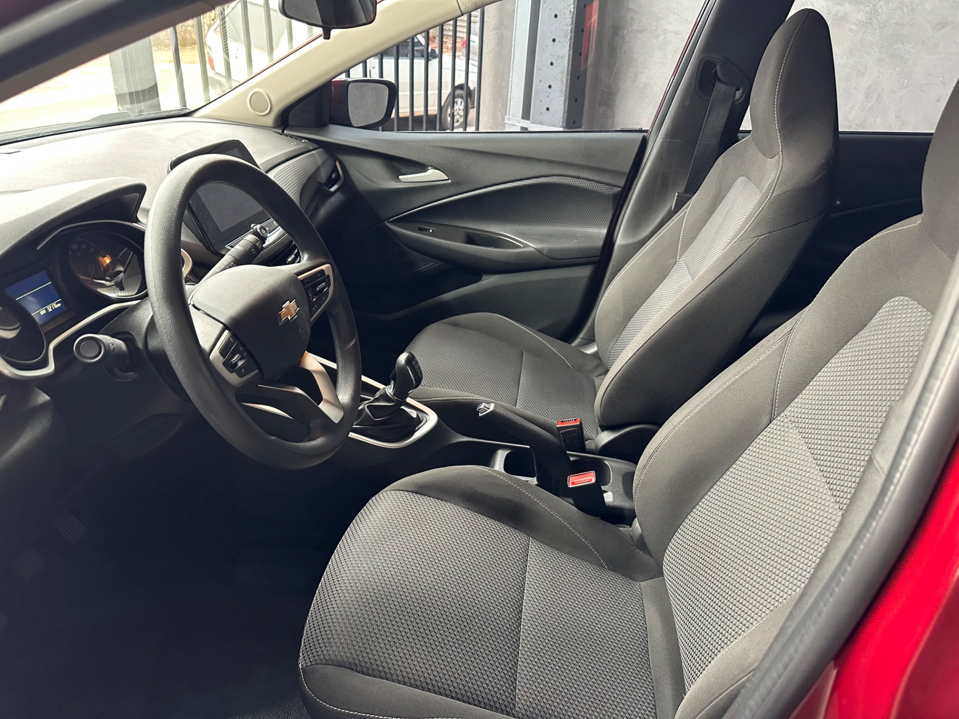 Chevrolet Onix Hatch LT 1.0 12V Flex 5P Mec. - foto 13