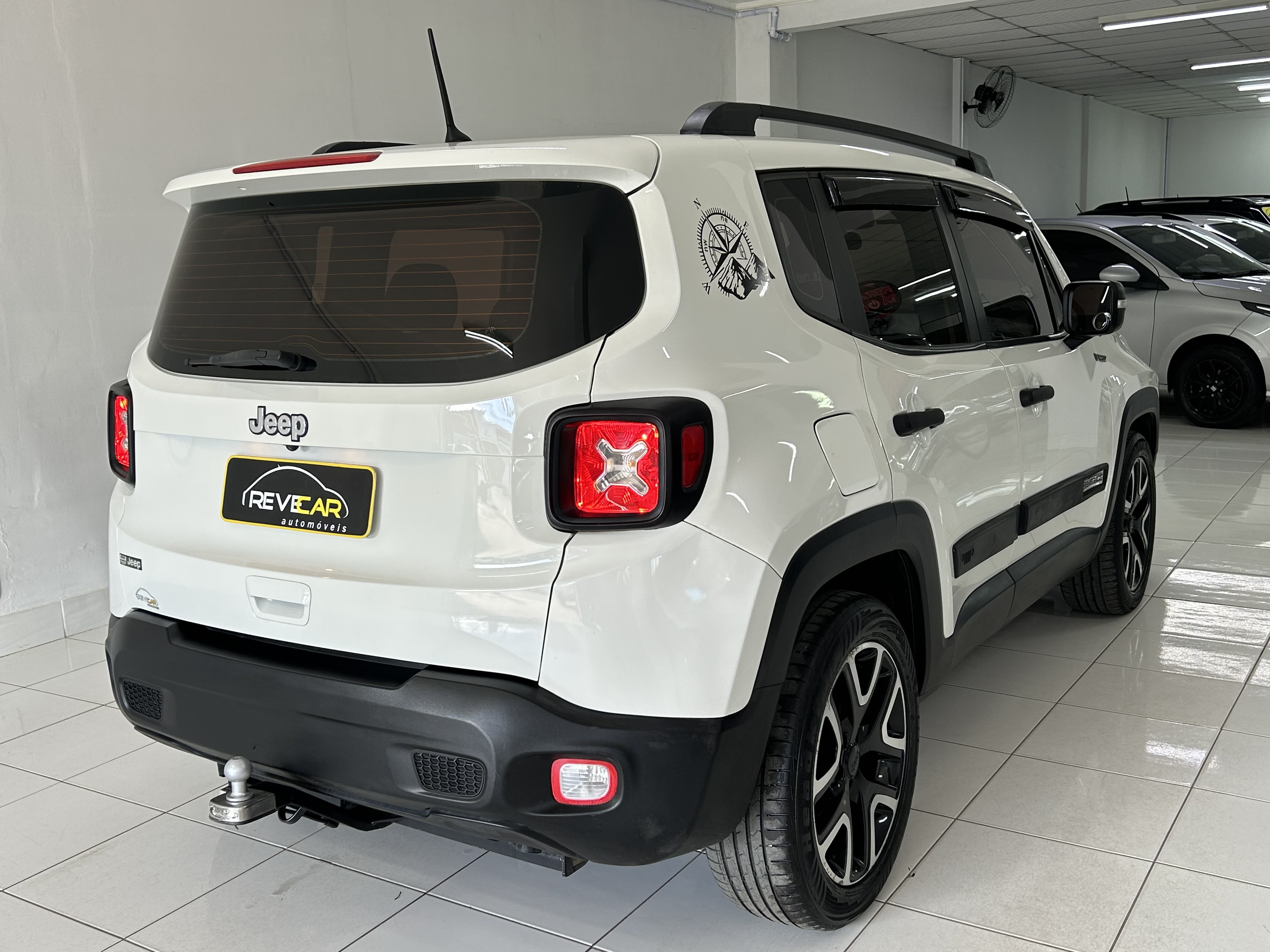 Jeep Renegade 1.8 4X2 Flex 16V Aut. - foto 6