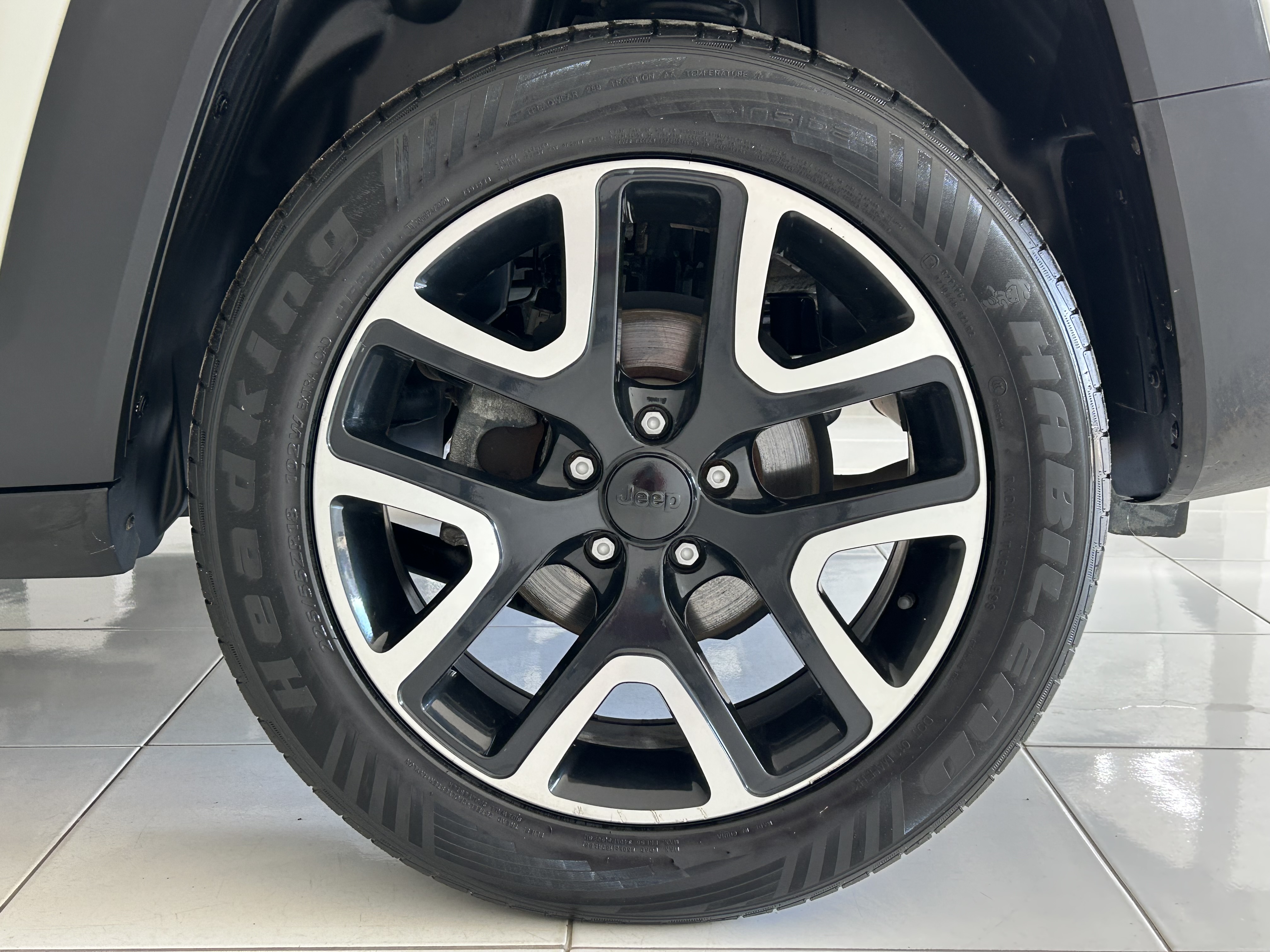 Jeep Renegade 1.8 4X2 Flex 16V Aut. - foto 8