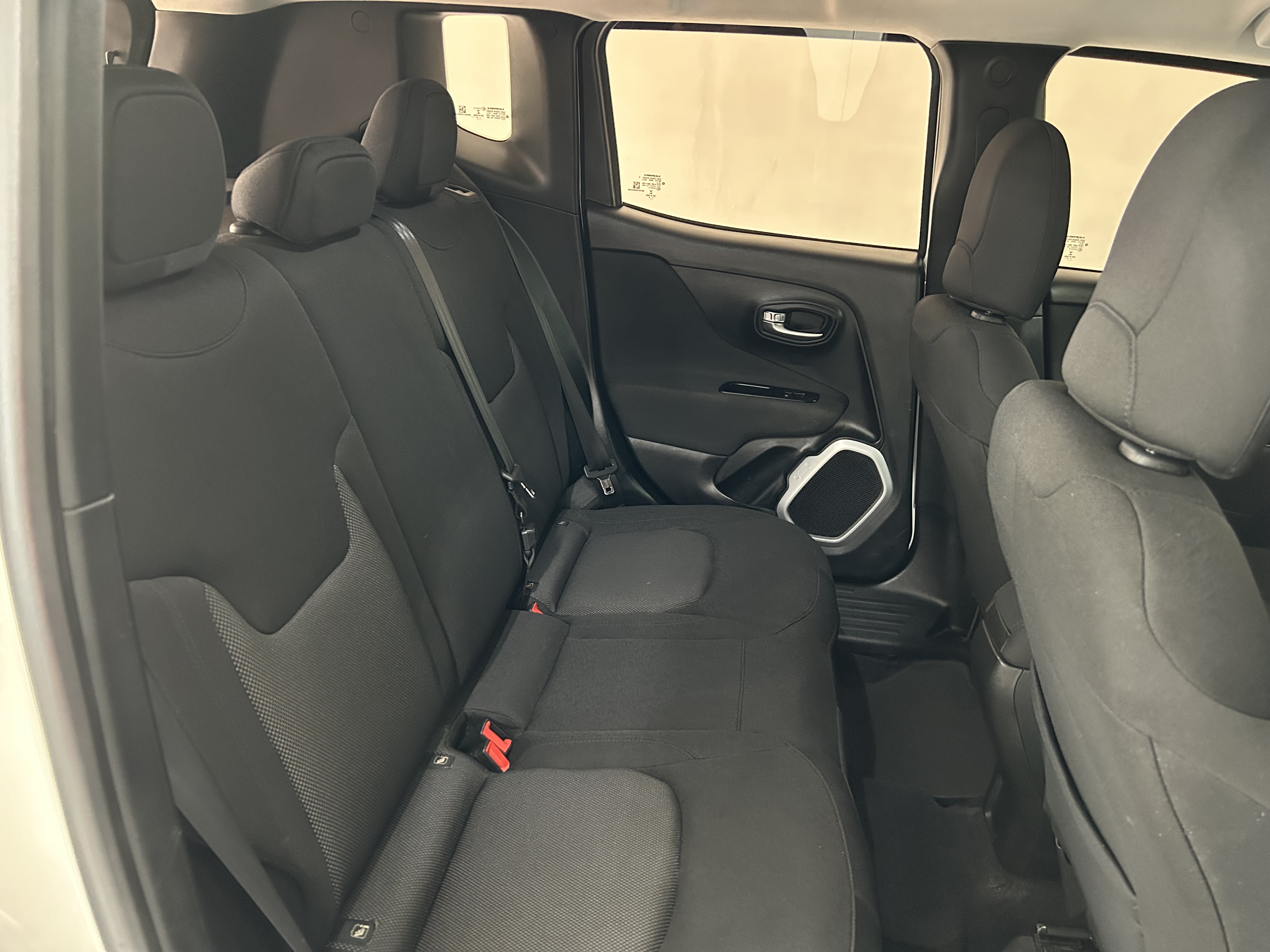Jeep Renegade 1.8 4X2 Flex 16V Aut. - foto 11